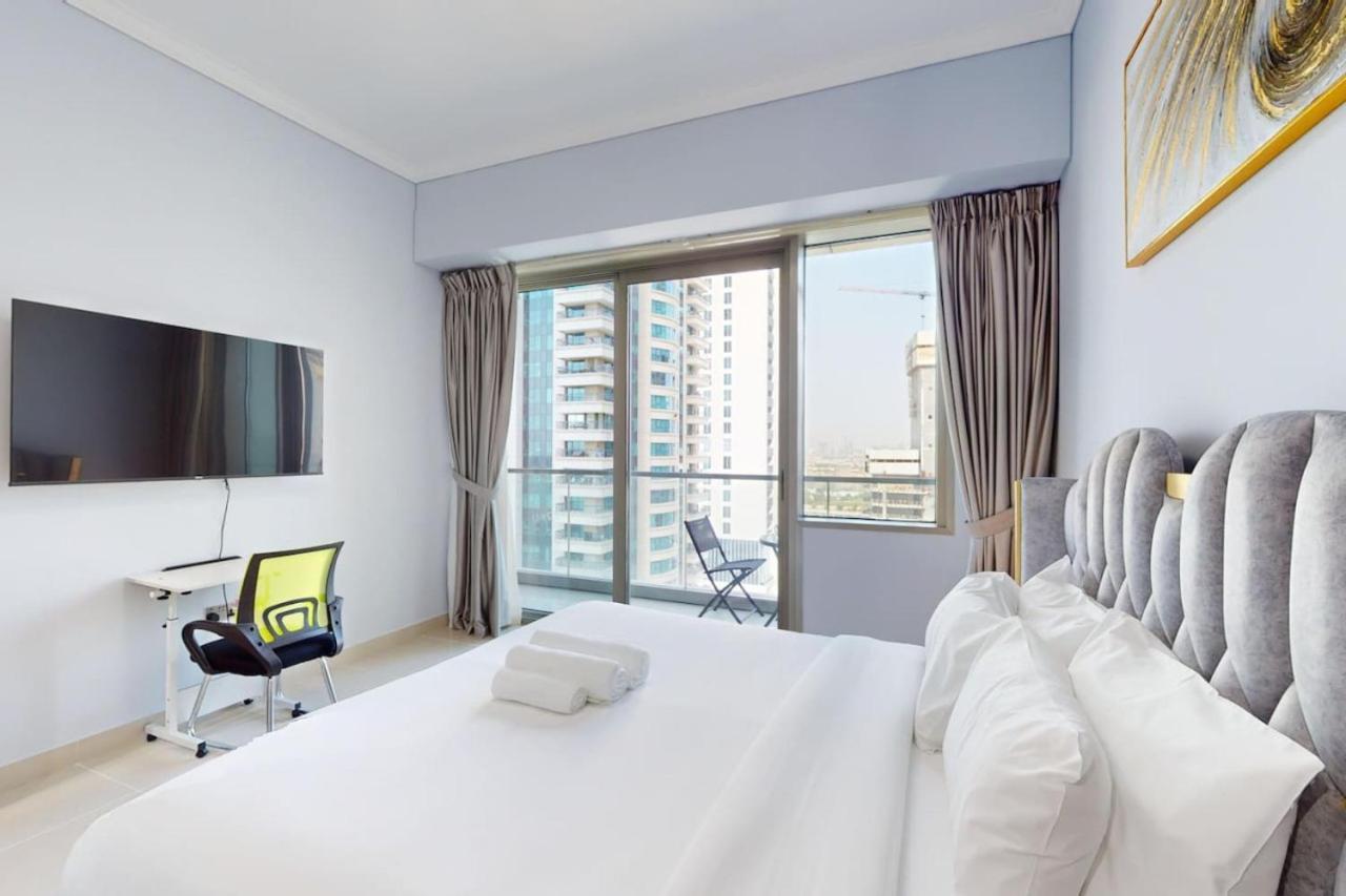 Ocean Heights - Exquisite One Bedroom