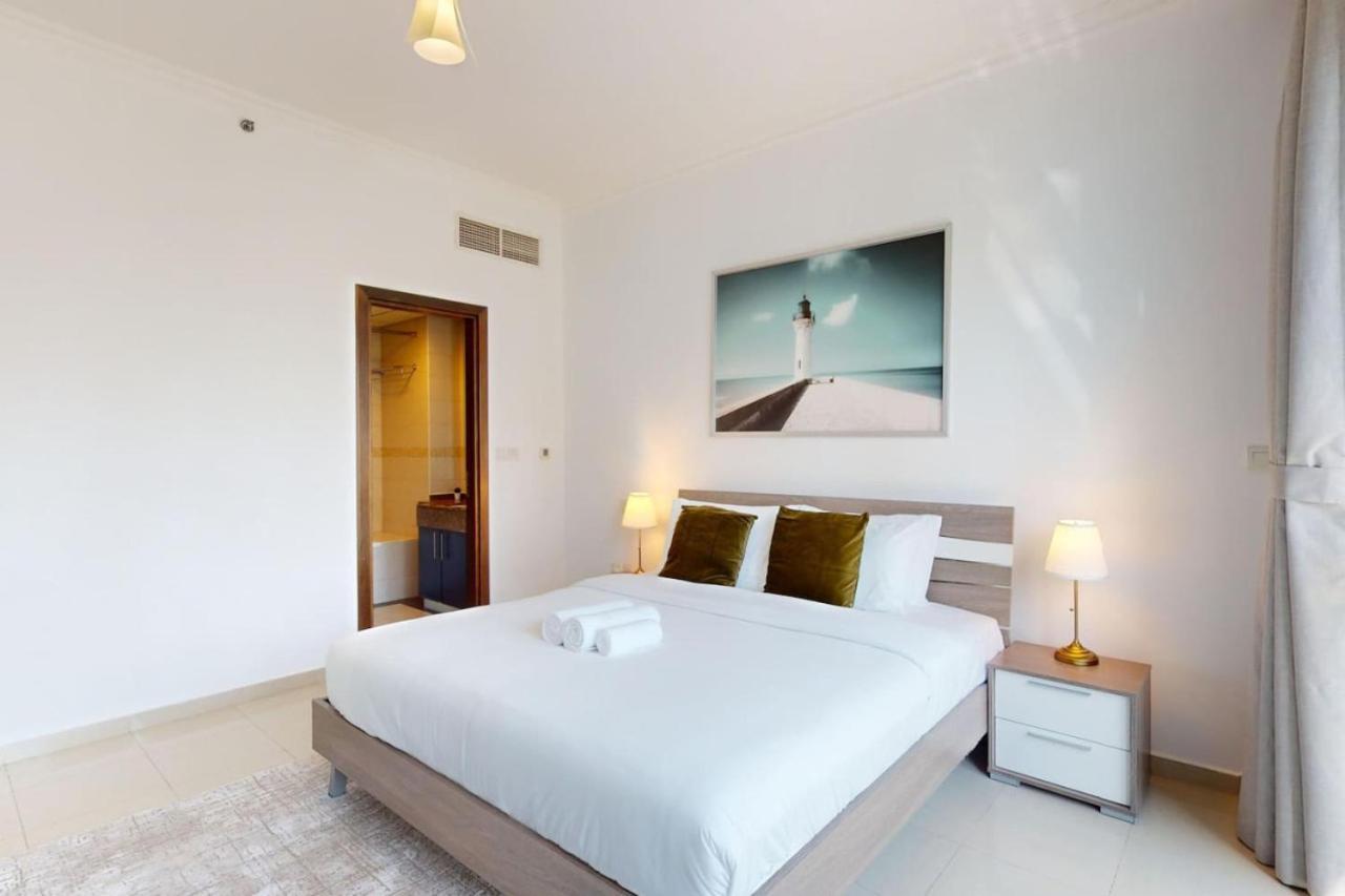 Bay 2 - Ideal Two Bedroom Apartment Dubai
