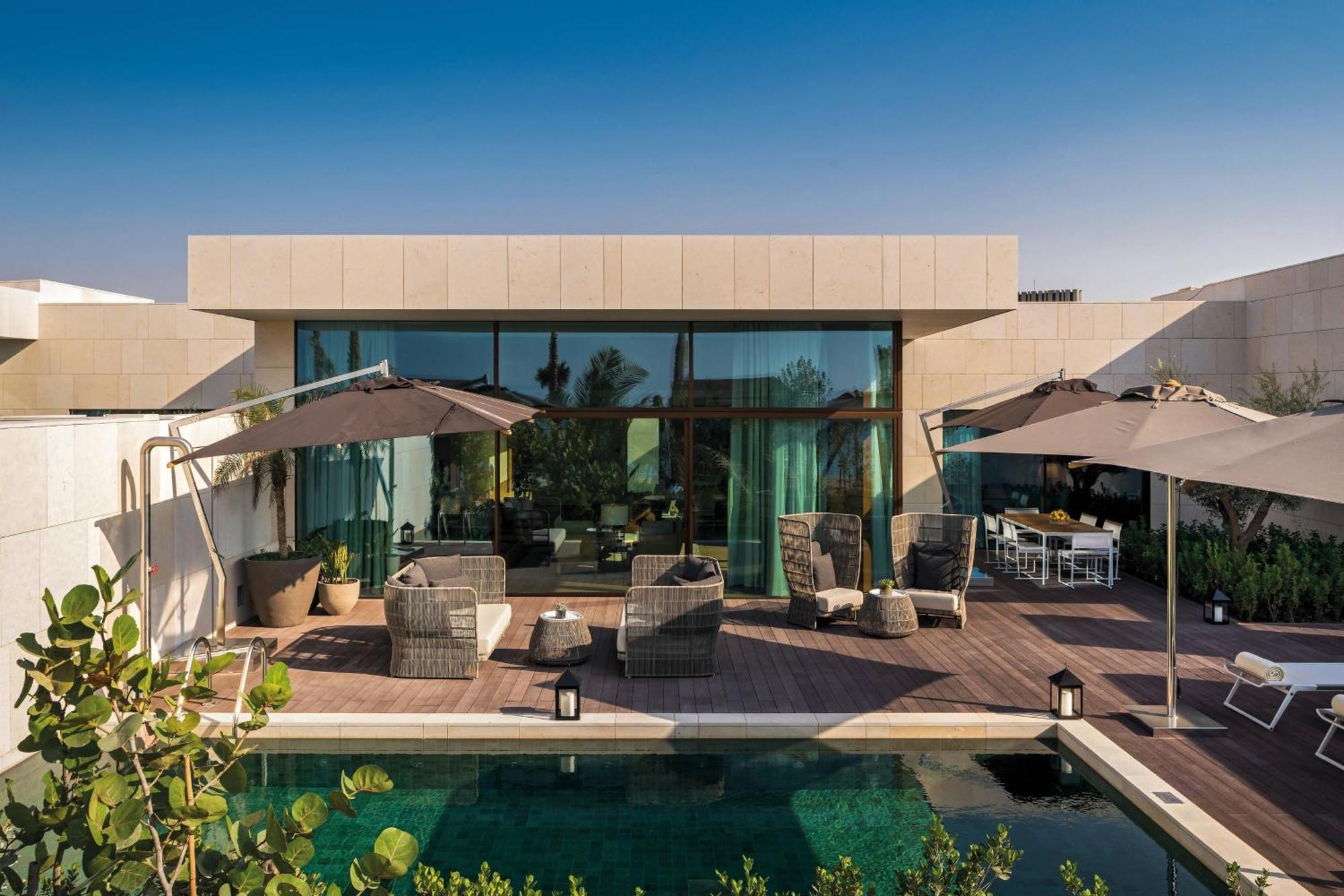 Resort Bvlgari 5*