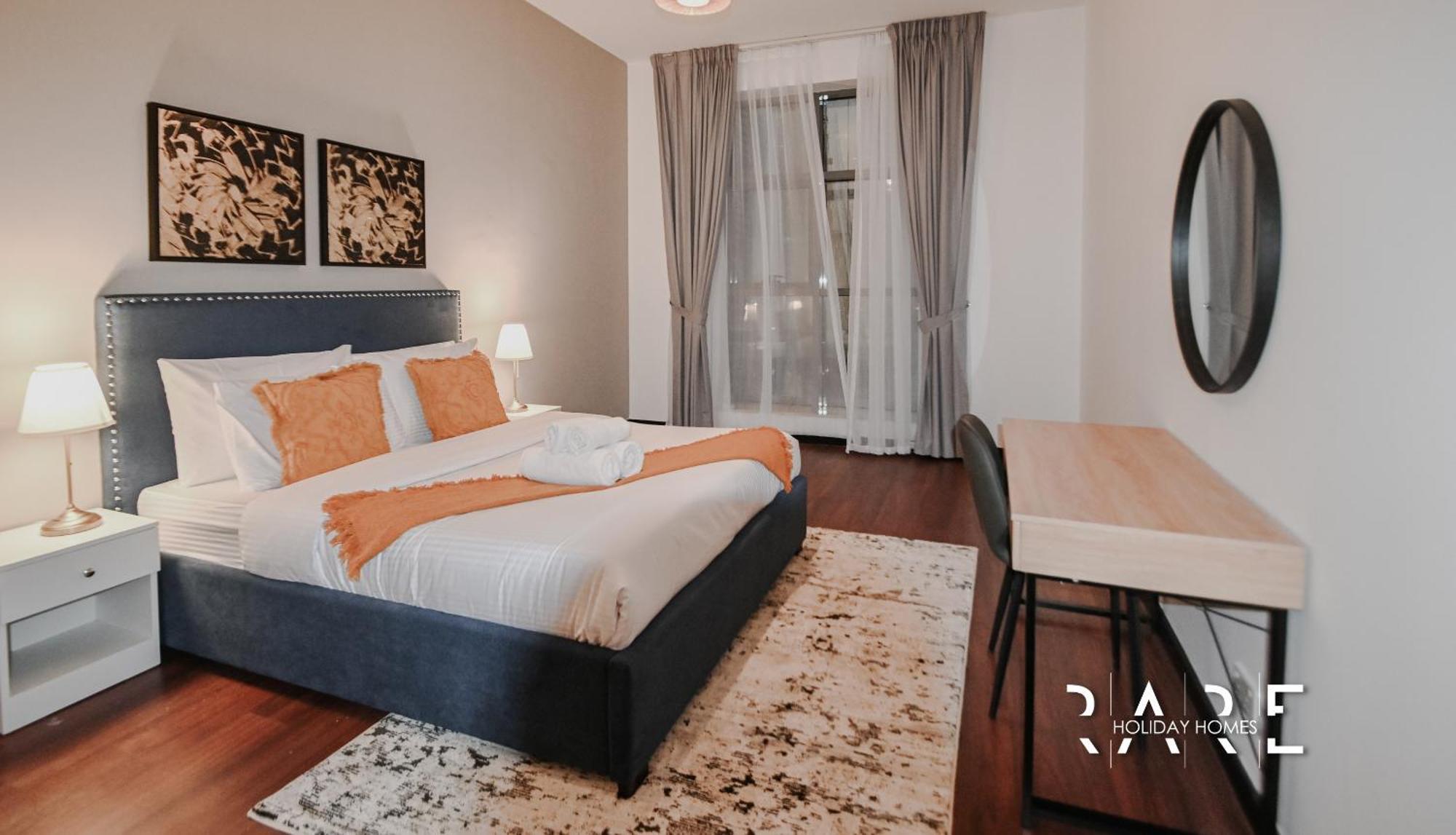 Green Lakes Tower: Jumeirah Lake Towers With Marina Views Dubai