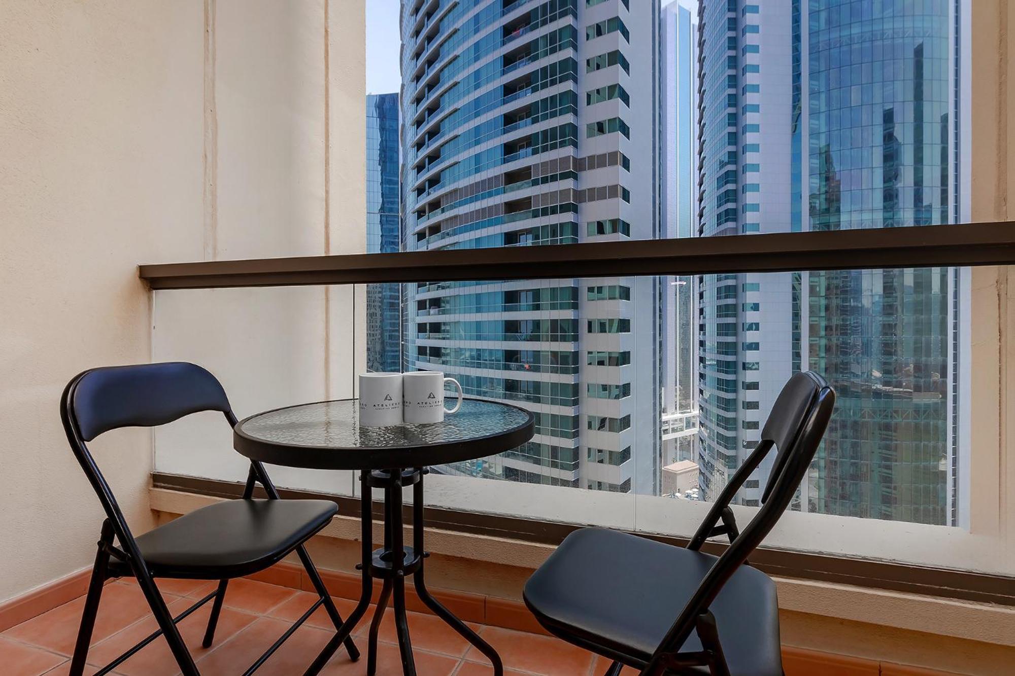 Excellent 1bdr At Bahar 6 Appartamento