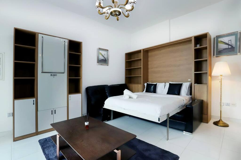 Brown Stone Homes Glamz * Dubaï