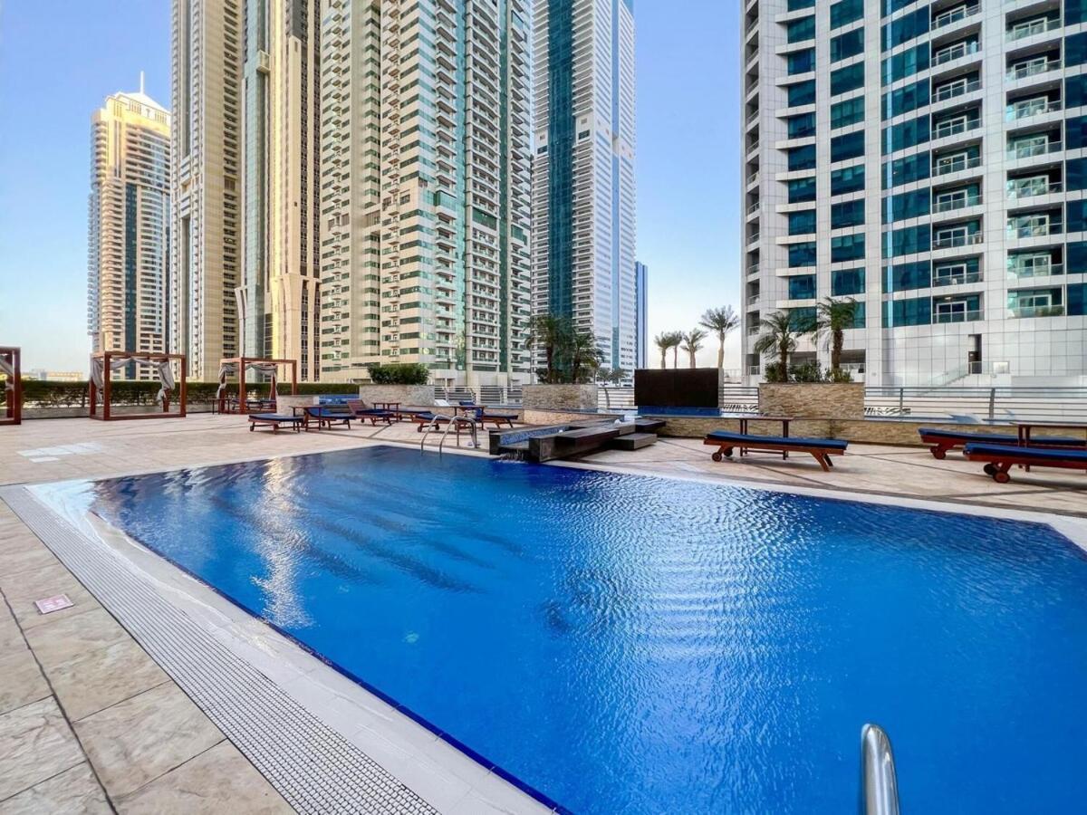 Sea View 1 Bedroom Flat, Luxury Amenities, Near & Club With Free Parking In Marina Appartement