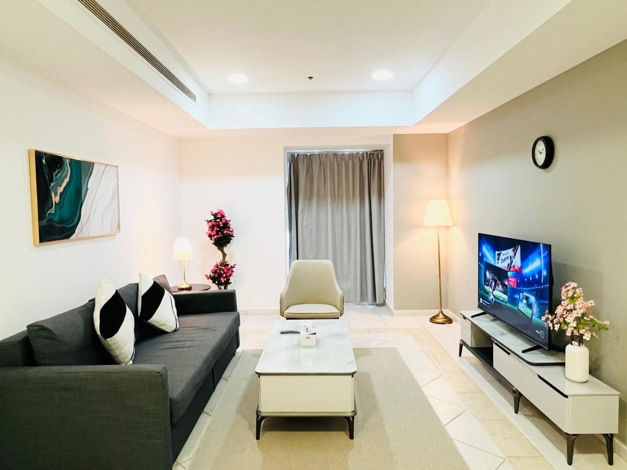 Sea View 1 Bedroom Flat, Luxury Amenities, Near & Club With Free Parking In Marina Appartement Dubaï