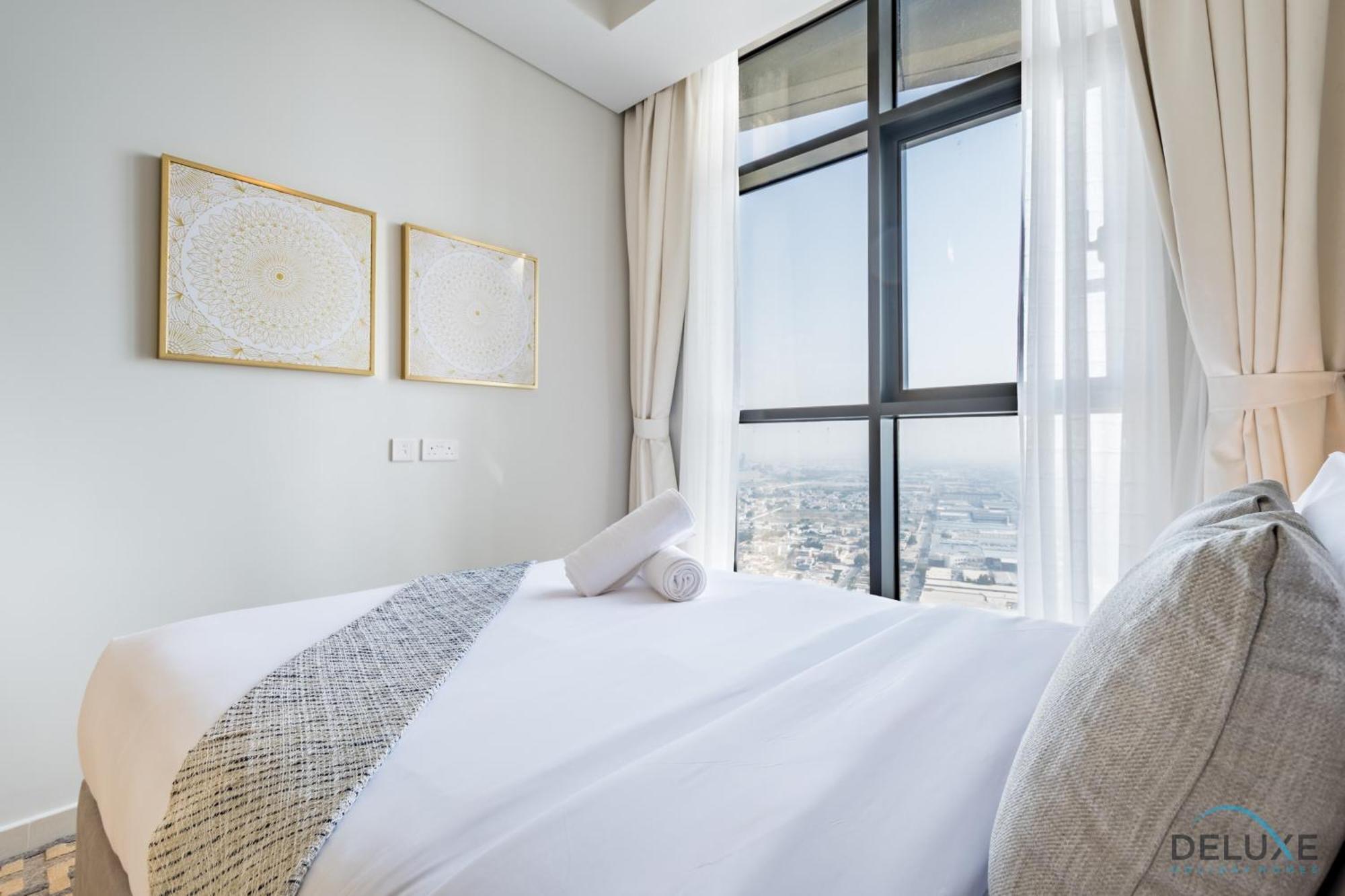 Views! Promo On Delightful 2br In Aykon By Deluxe Homes