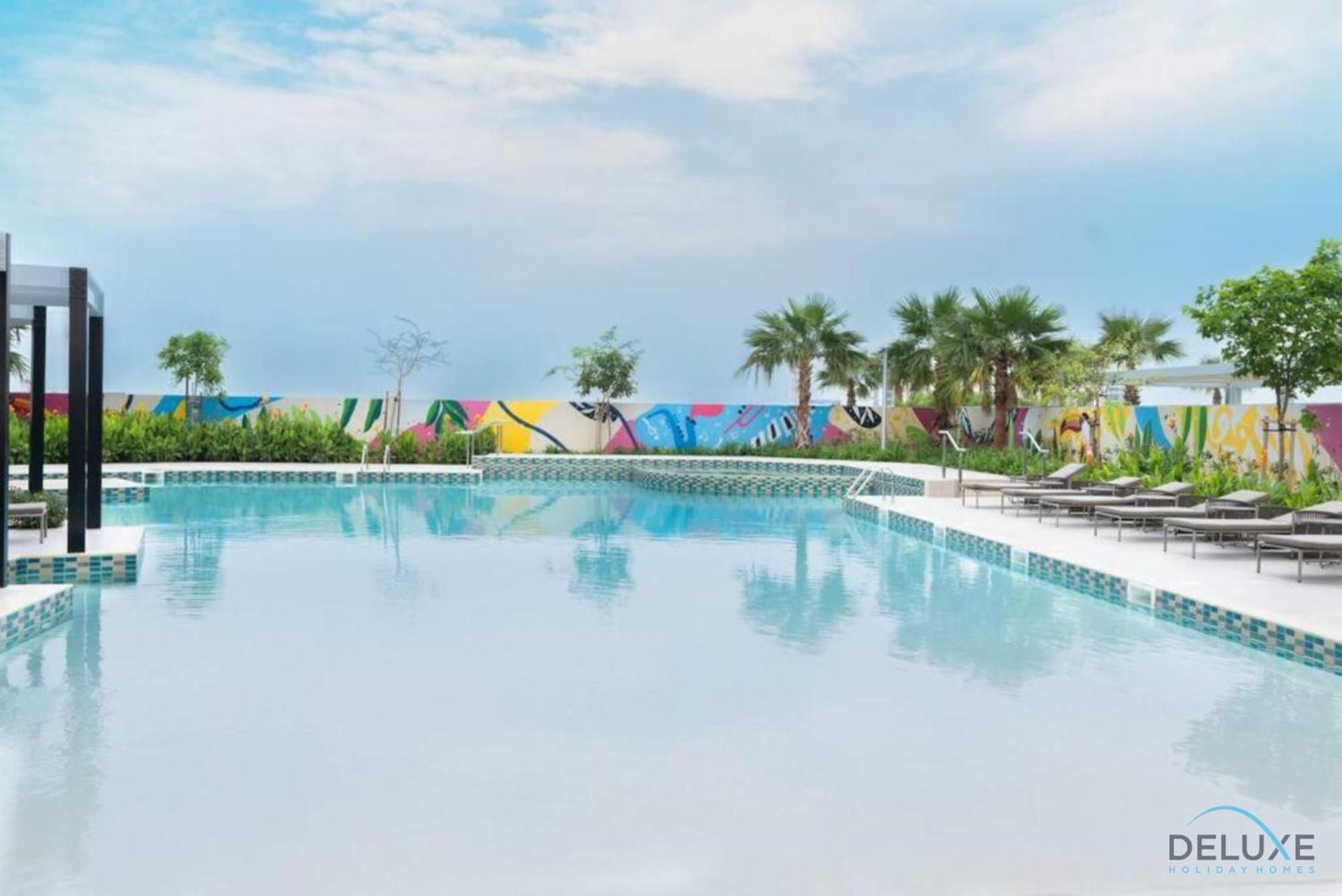 Views! Promo On Delightful 2br In Aykon By Deluxe Homes *