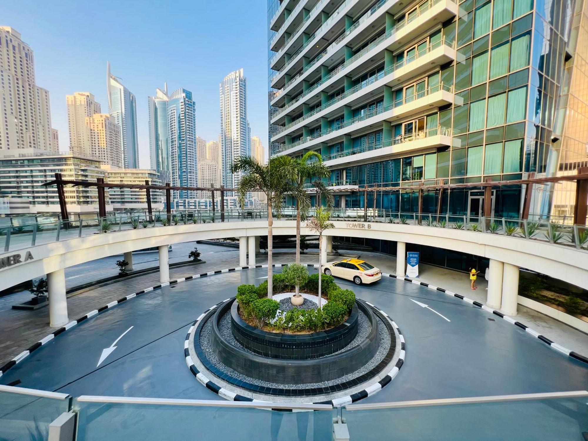 Vacay Lettings - Silverene - Next To Marina Mall With Amazing Marina View * Dubái