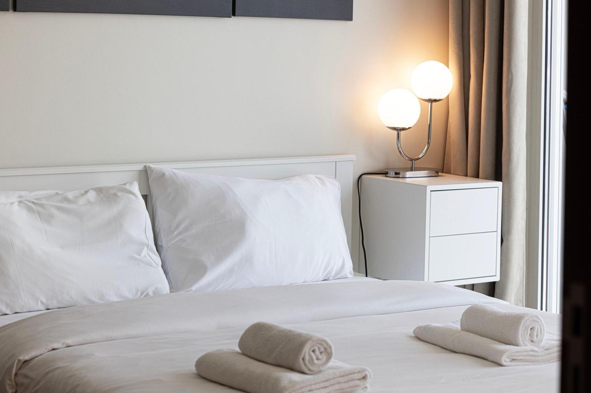 Apartamento Luxe | 1br | Close To Burj Khalifa & Mall *