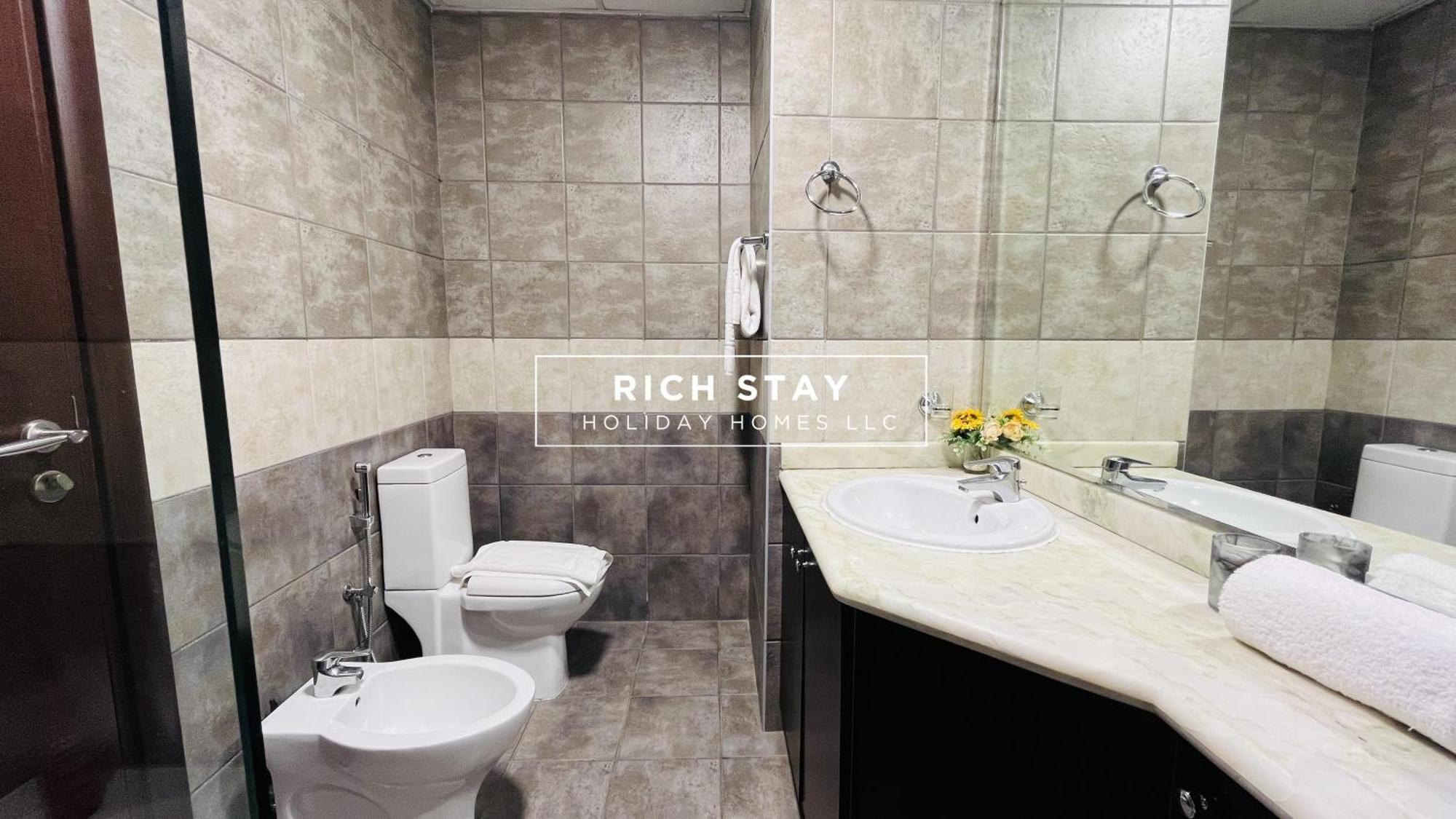 Apartemen Marina Canal View 2,5 Bedrooms