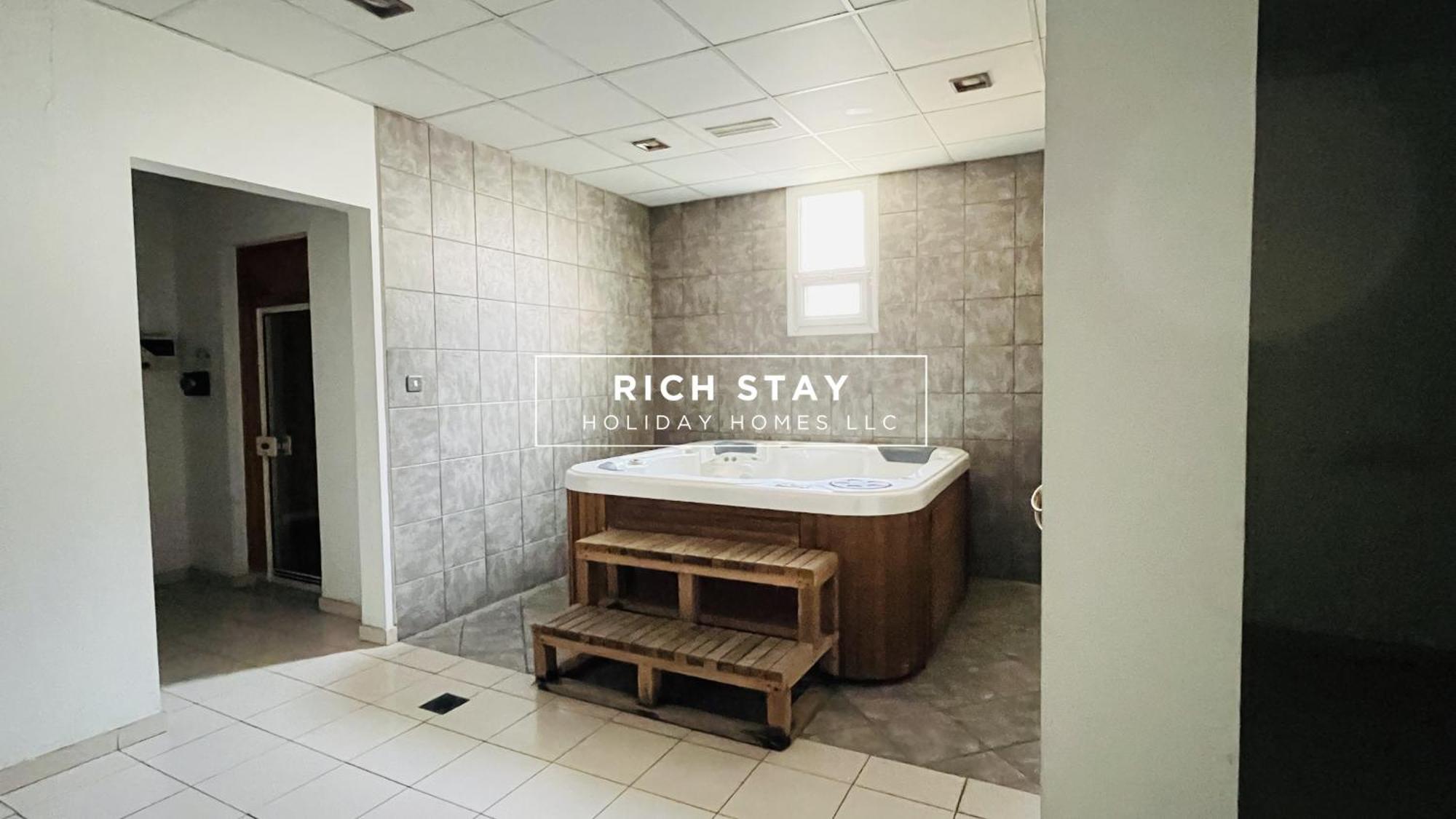 Marina Canal View 2,5 Bedrooms Apartemen Dubai