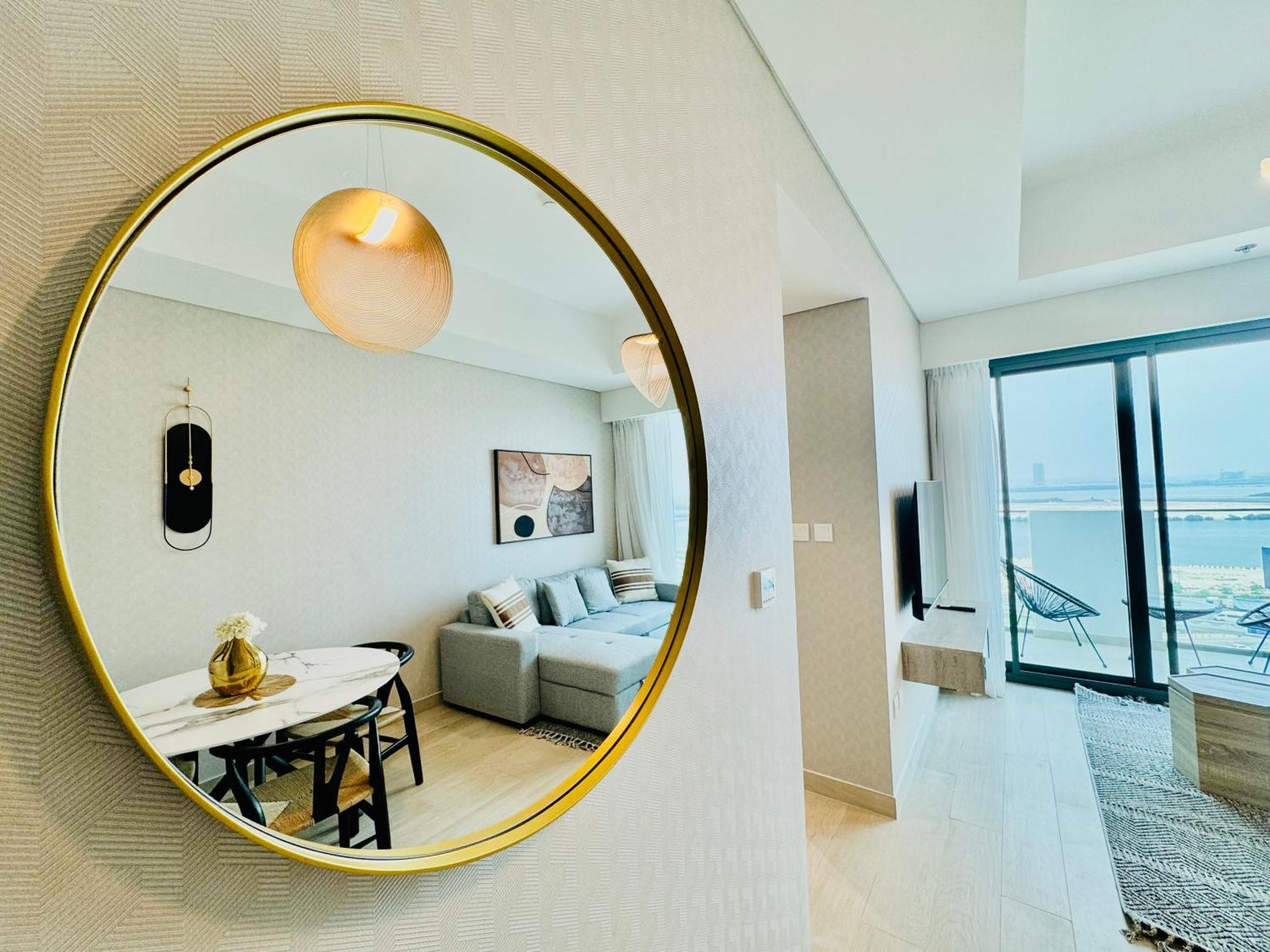 Apartemen Venduras - Skyline View Farhad Azizi Al Jaddaf Dubai