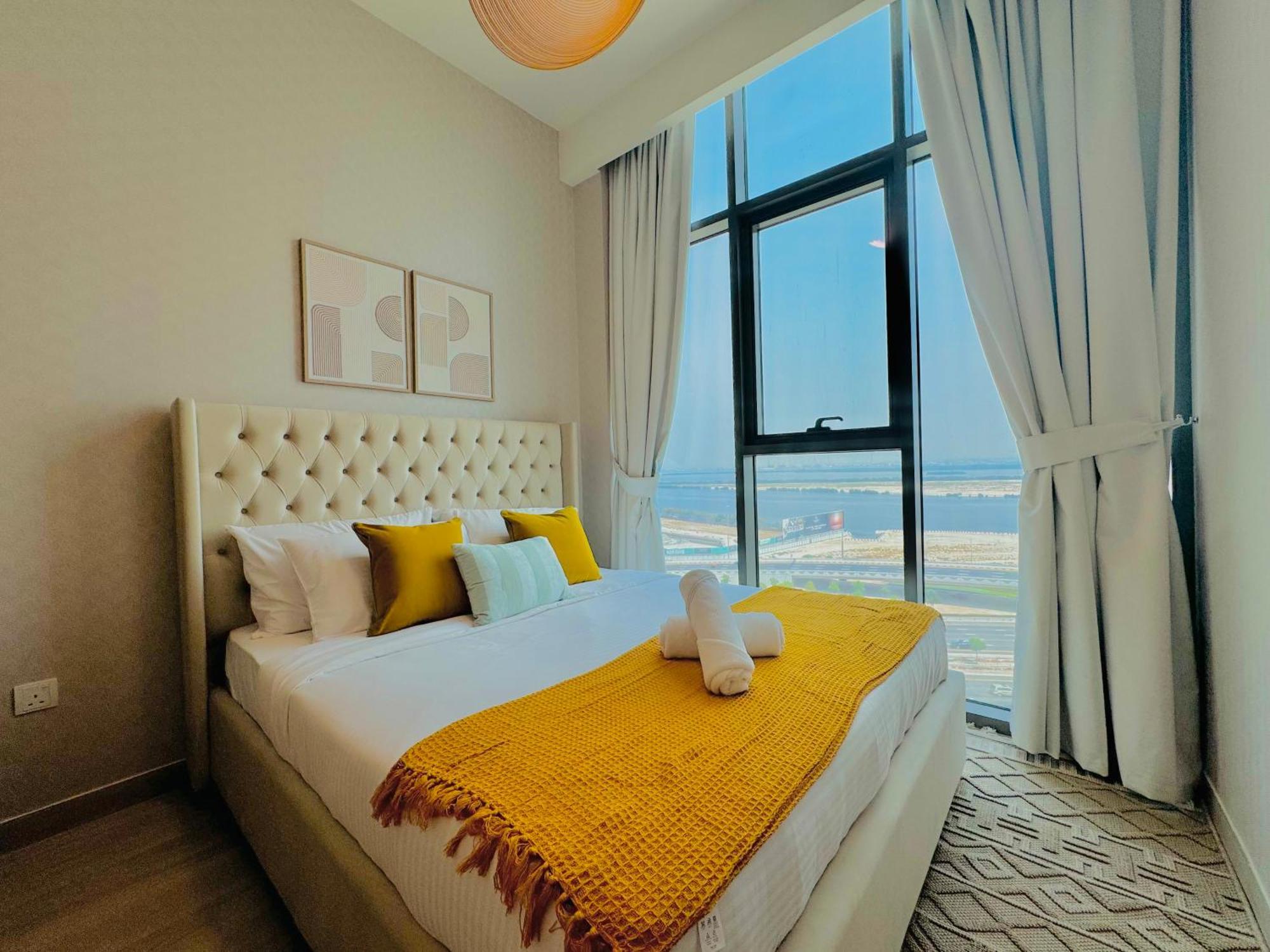 Venduras - Skyline View Farhad Azizi Al Jaddaf Apartemen
