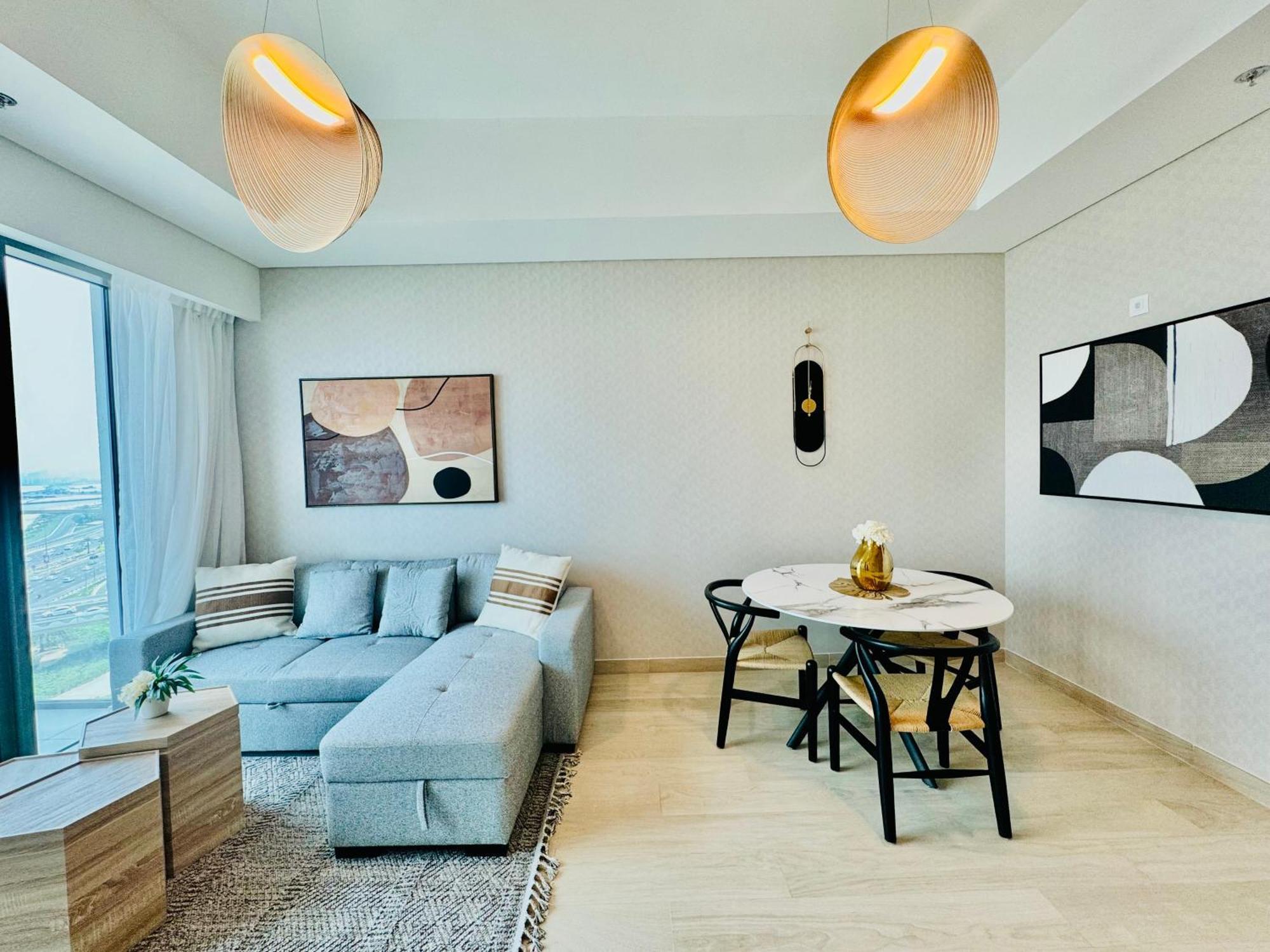 Venduras - Skyline View Farhad Azizi Al Jaddaf Apartemen *