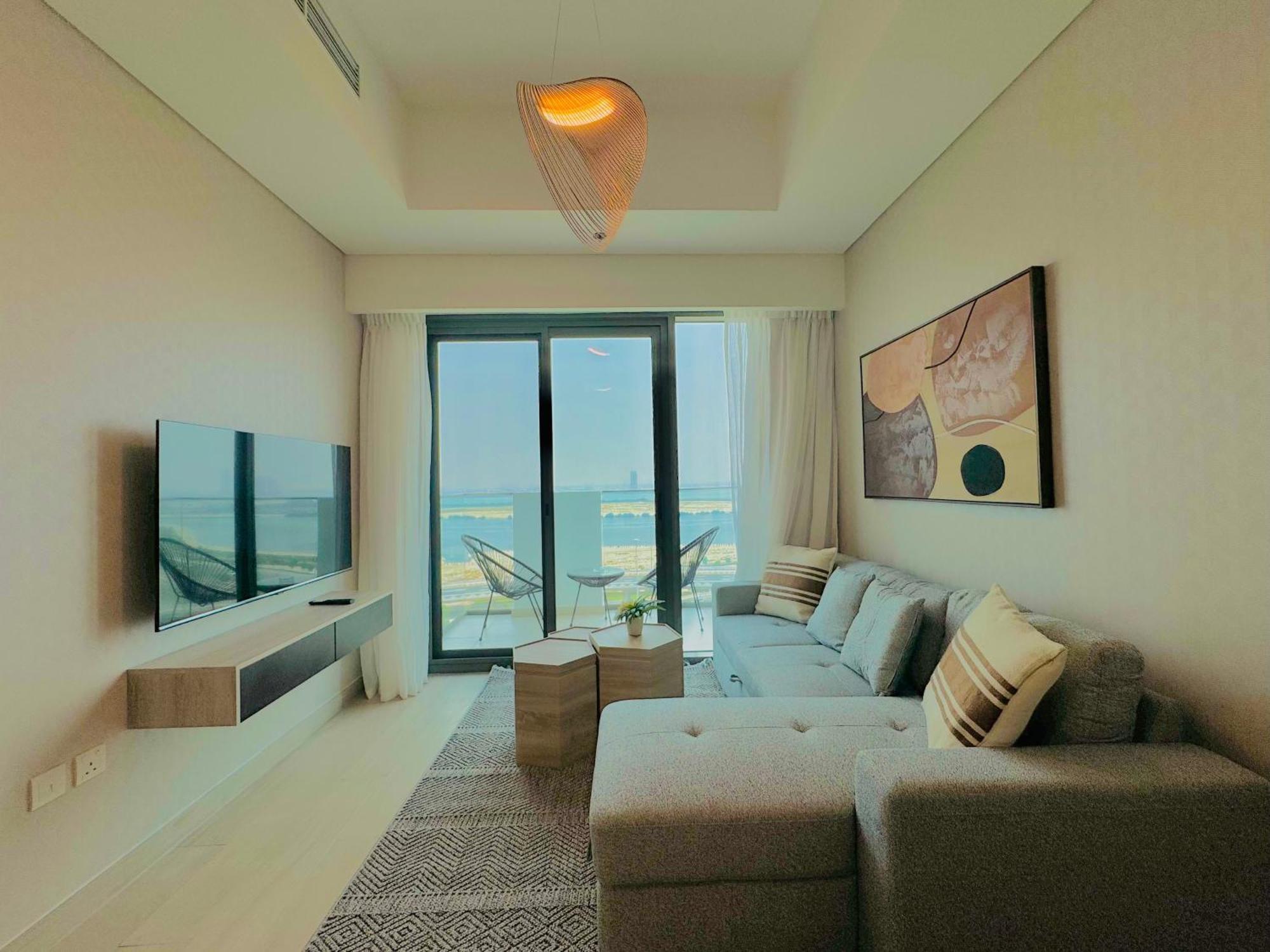 Apartemen Venduras - Skyline View Farhad Azizi Al Jaddaf *