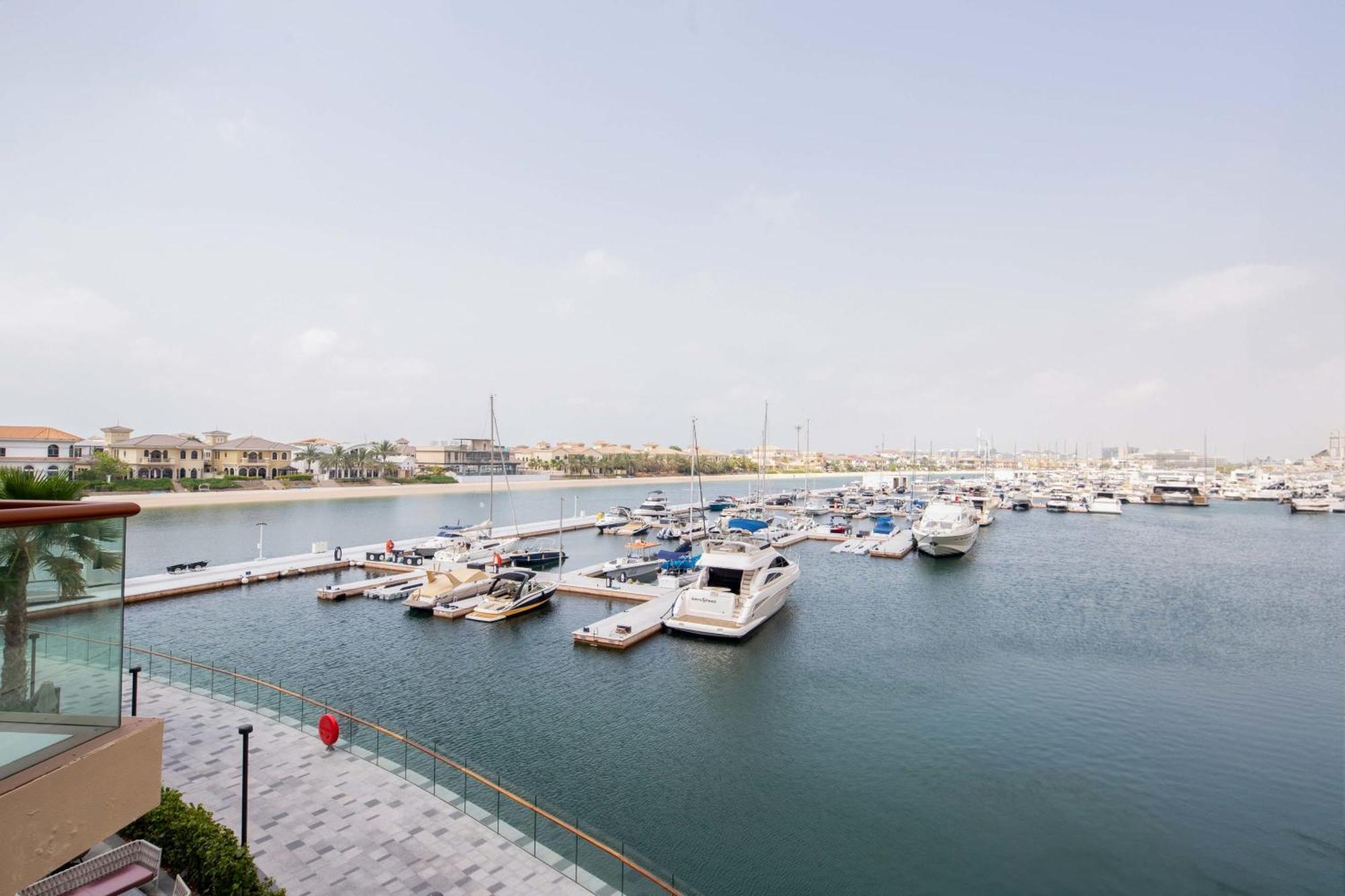 Frank Porter - Palm Views East Appartement Dubai