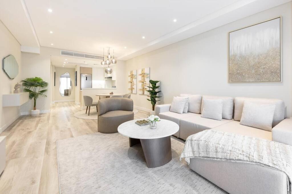 Appartement Elegantly Renovated 1br At 5 Star