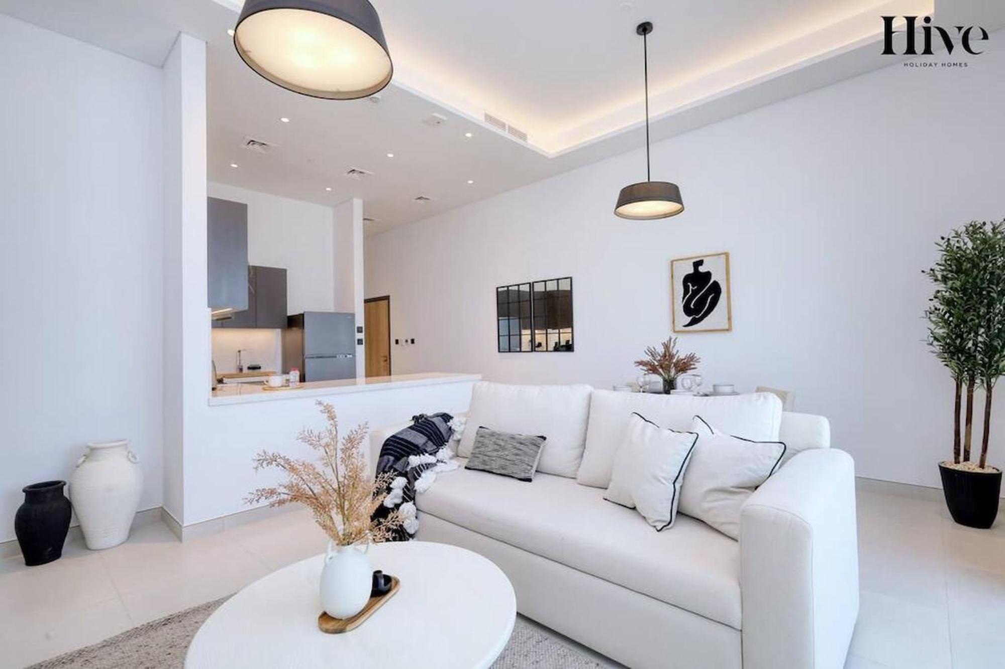 7 By Aurora 201 Apartment Dubai