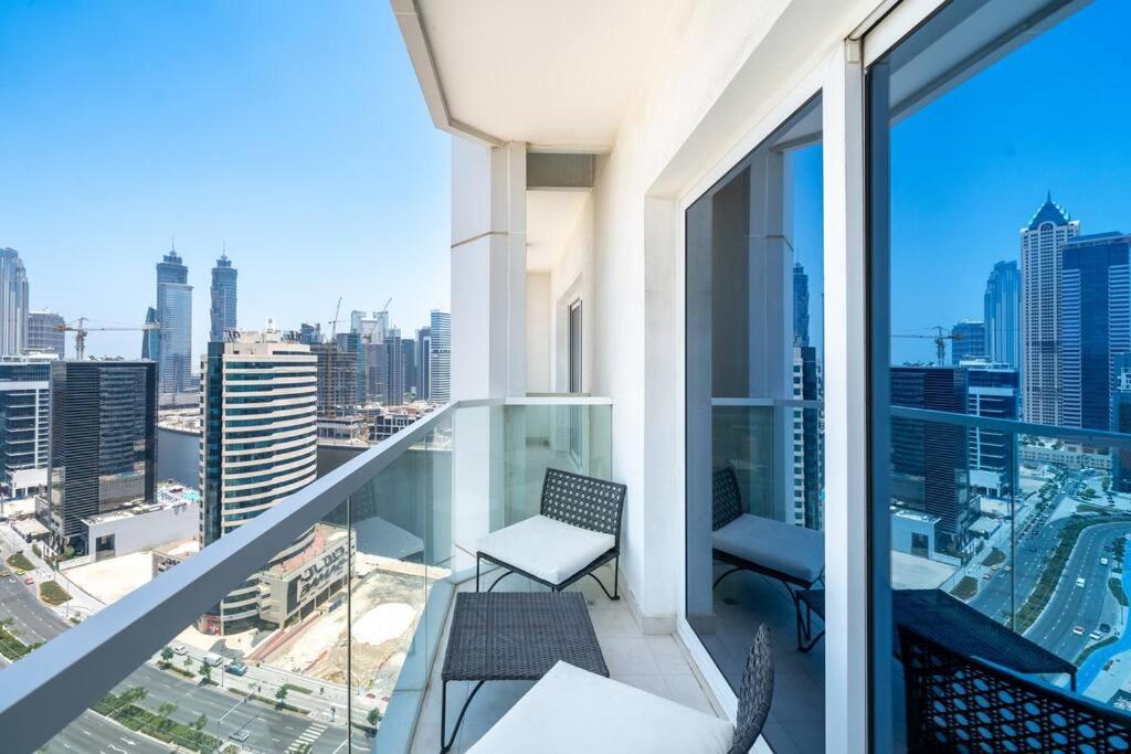 Stunning High Floor In Businessbay Appartement *