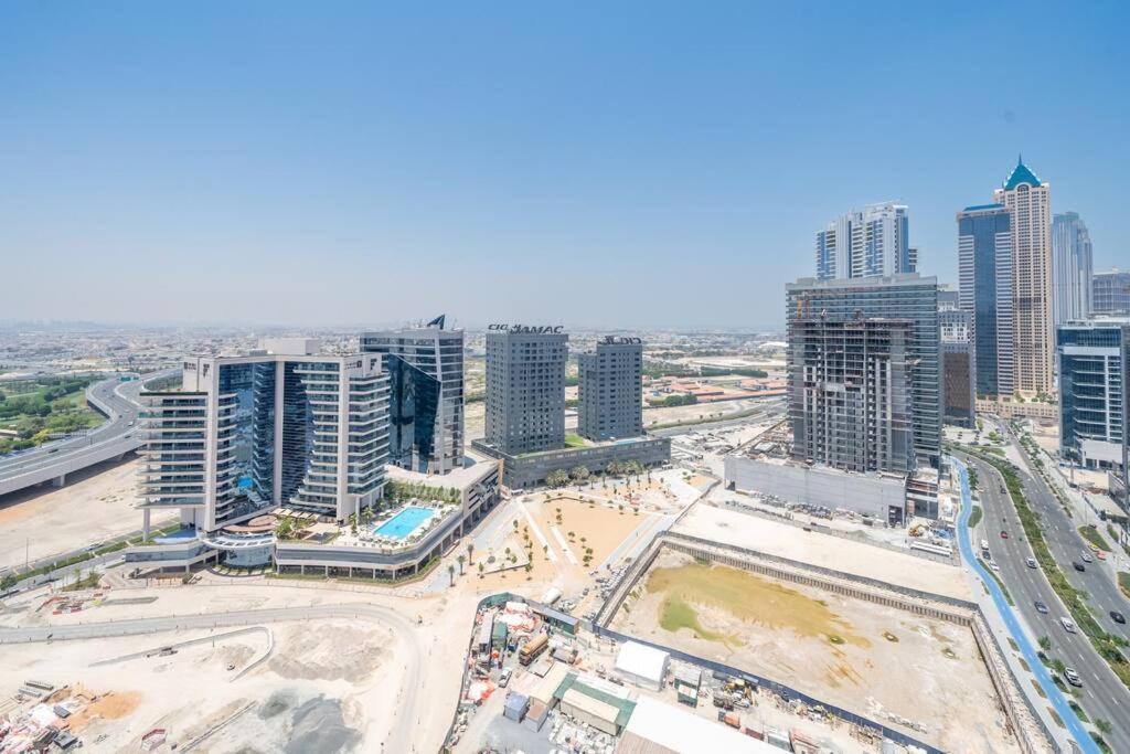 Stunning High Floor In Businessbay Dubaï