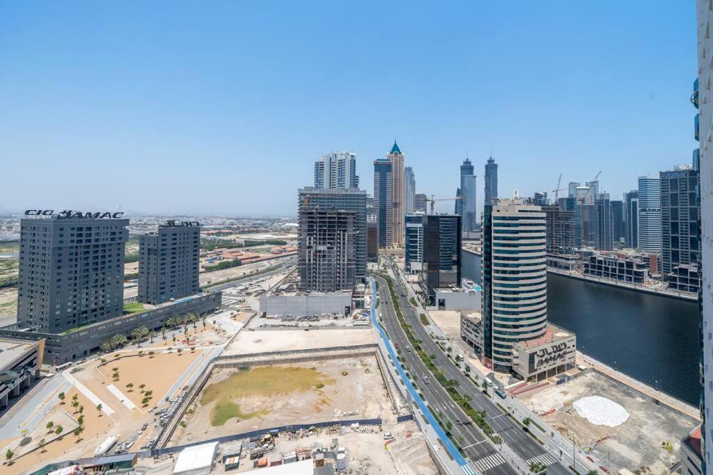 Stunning High Floor In Businessbay Dubaï