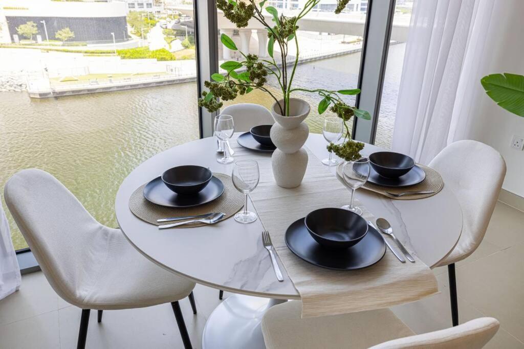 Water Front - Beautiful 1br On Marina Appartement *