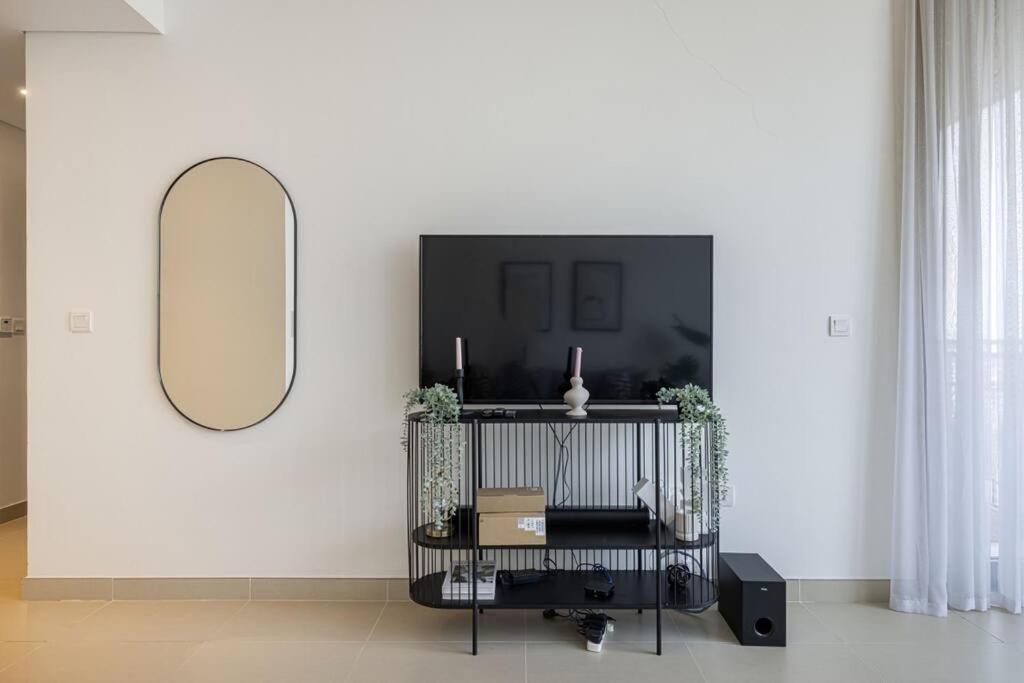 Water Front - Beautiful 1br On Marina Appartement Dubaï