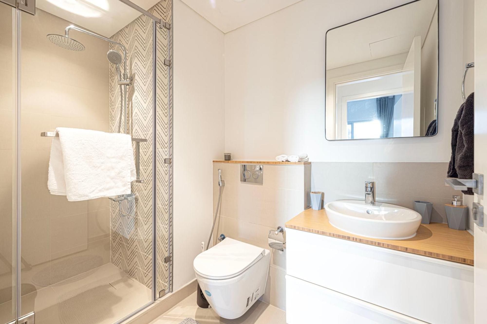 1 Bedroom Socio Tower Hills Dubaï