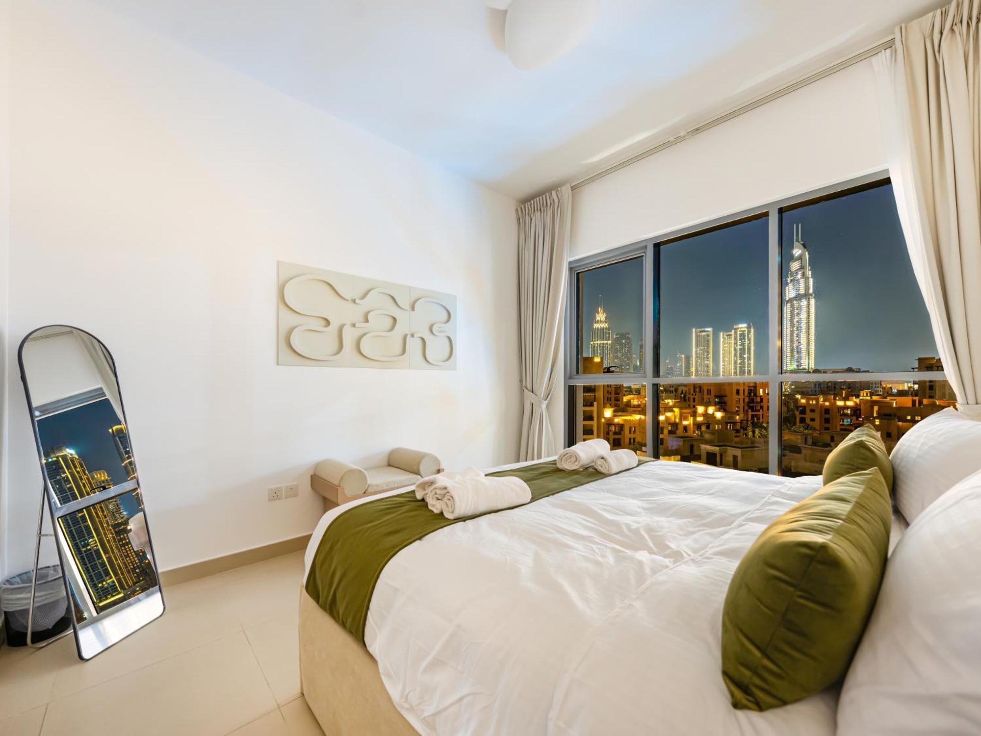 Luxury 2br With Burj View, Very Close To Mall * Dubái