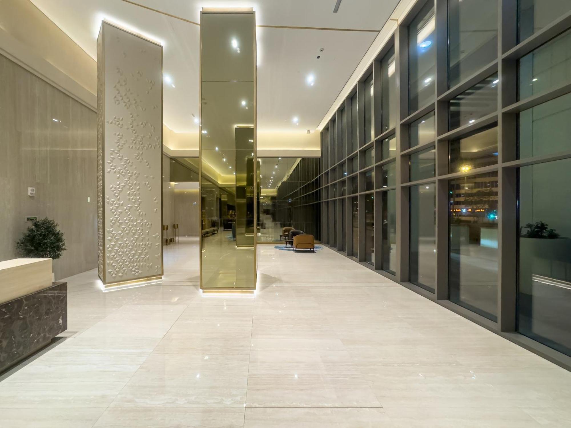 Luxury 2br With Burj View, Very Close To Mall Сasa de vacaciones Dubái