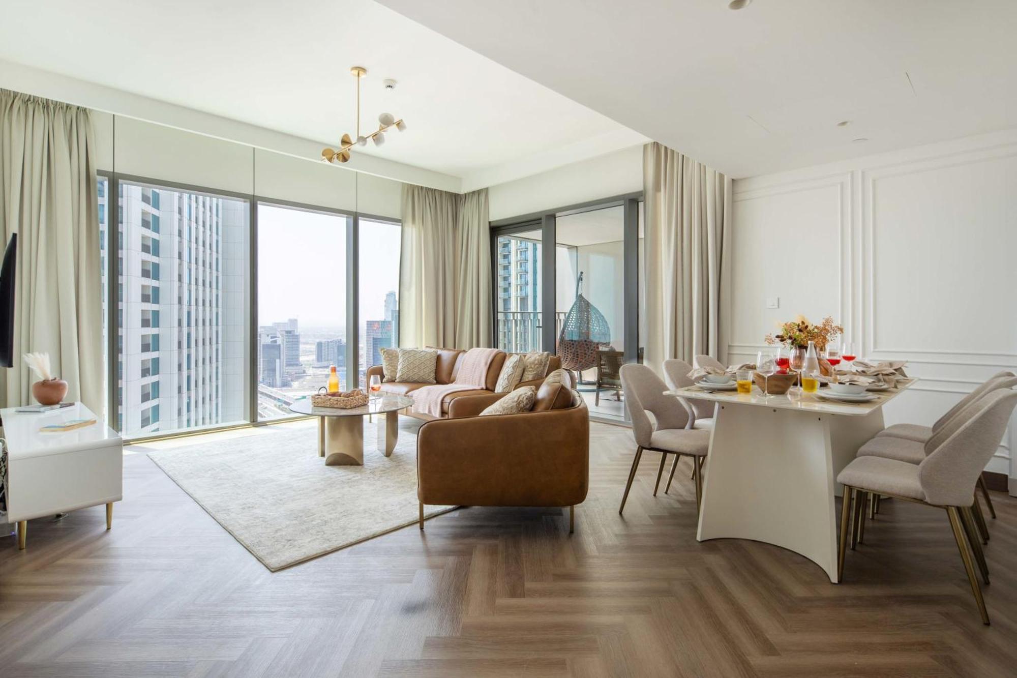 Frank Porter - Downtown Views Ii Tower 1 Dubaï
