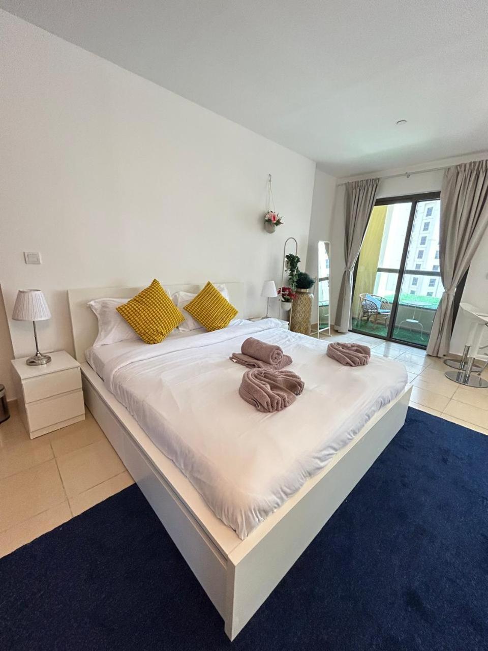 Prime Spacious With Vibrant Vibes In Jbr By Sweet Homes * Dubaï