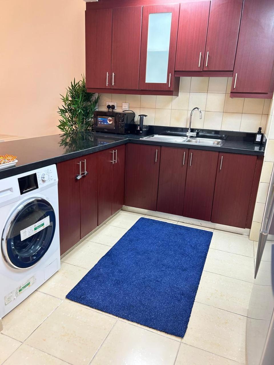 Prime Spacious With Vibrant Vibes In Jbr By Sweet Homes Appartement