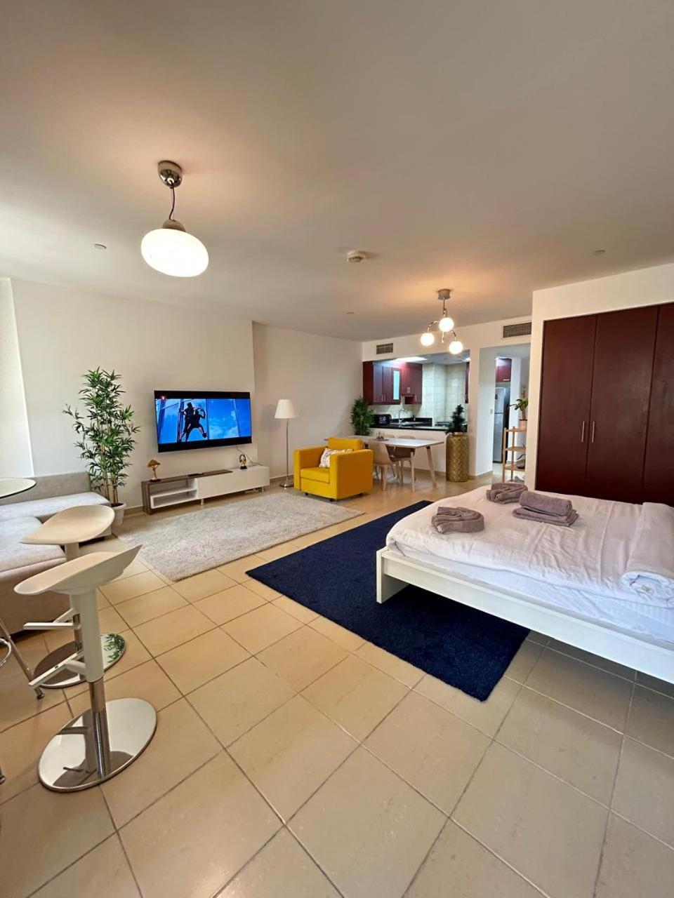 Prime Spacious With Vibrant Vibes In Jbr By Sweet Homes Appartement *