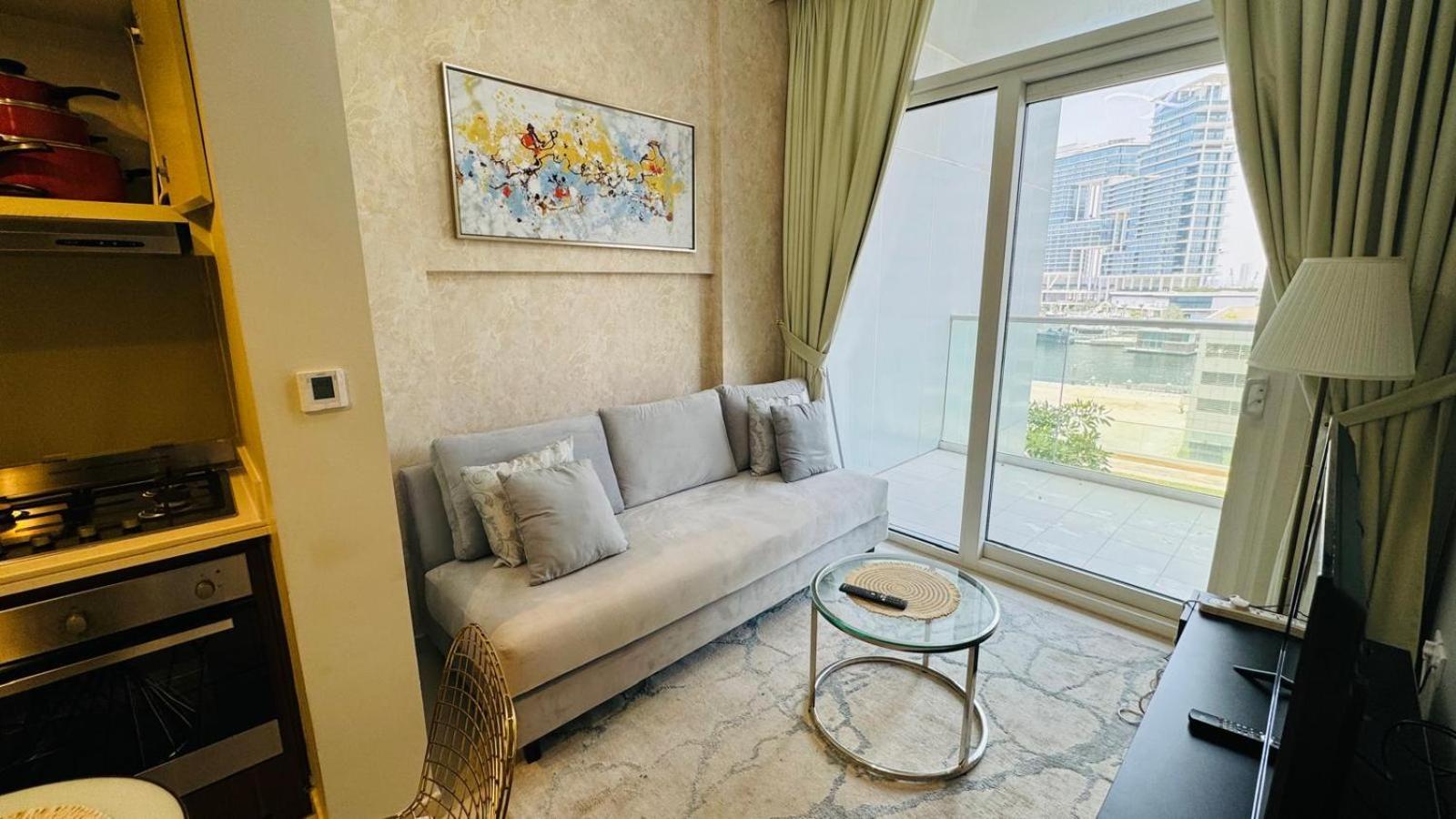 Beautiful In Damac Reva With Balcony In A Vibrant Area Of Central Downtown * Dubái