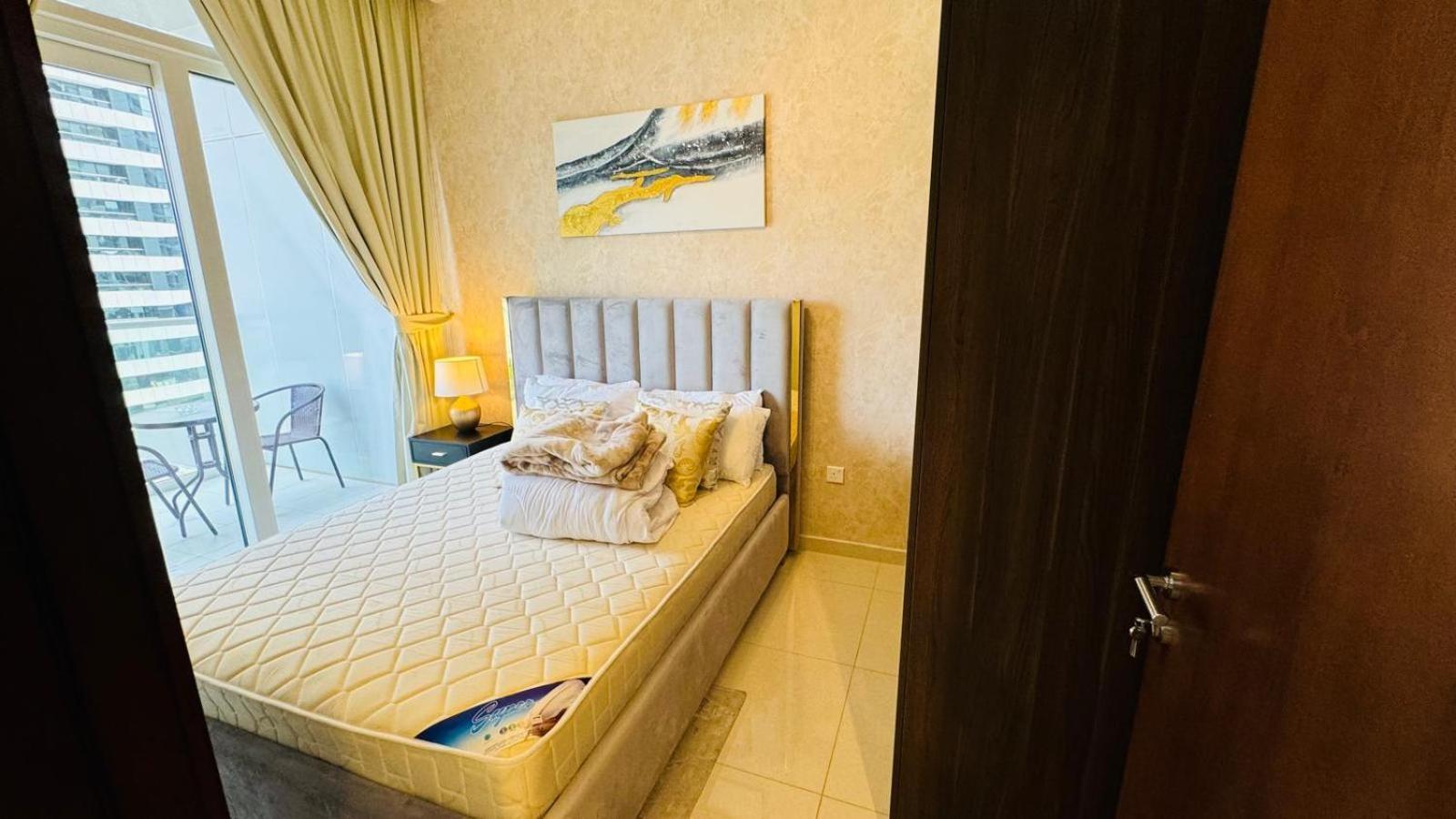 Beautiful In Damac Reva With Balcony In A Vibrant Area Of Central Downtown Apartamento Dubái