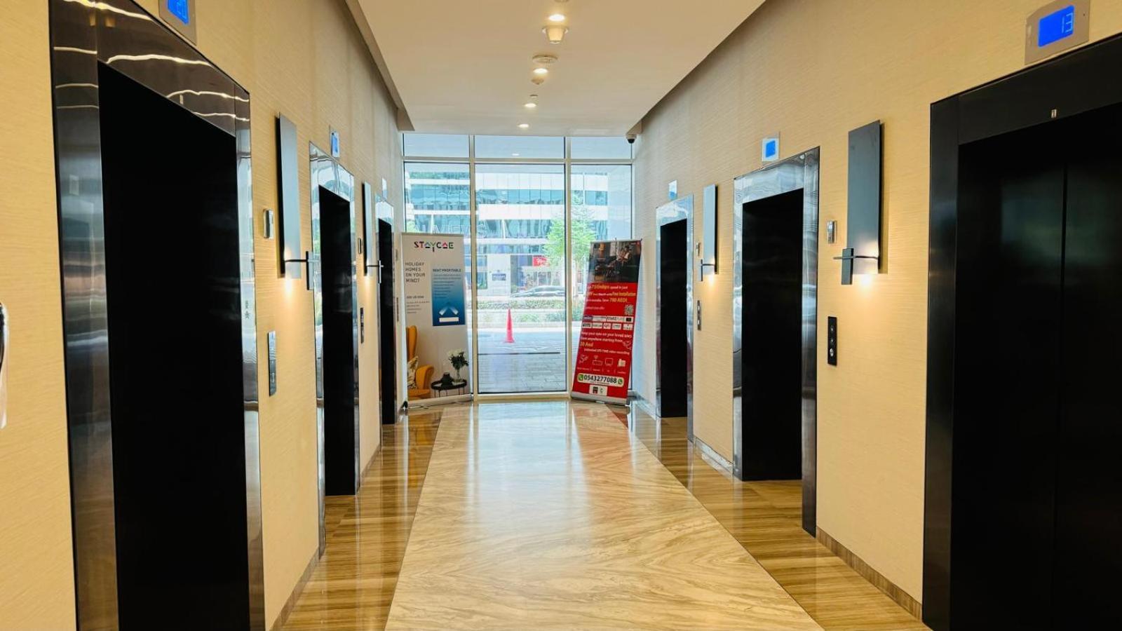 Beautiful In Damac Reva With Balcony In A Vibrant Area Of Central Downtown Apartamento Dubái