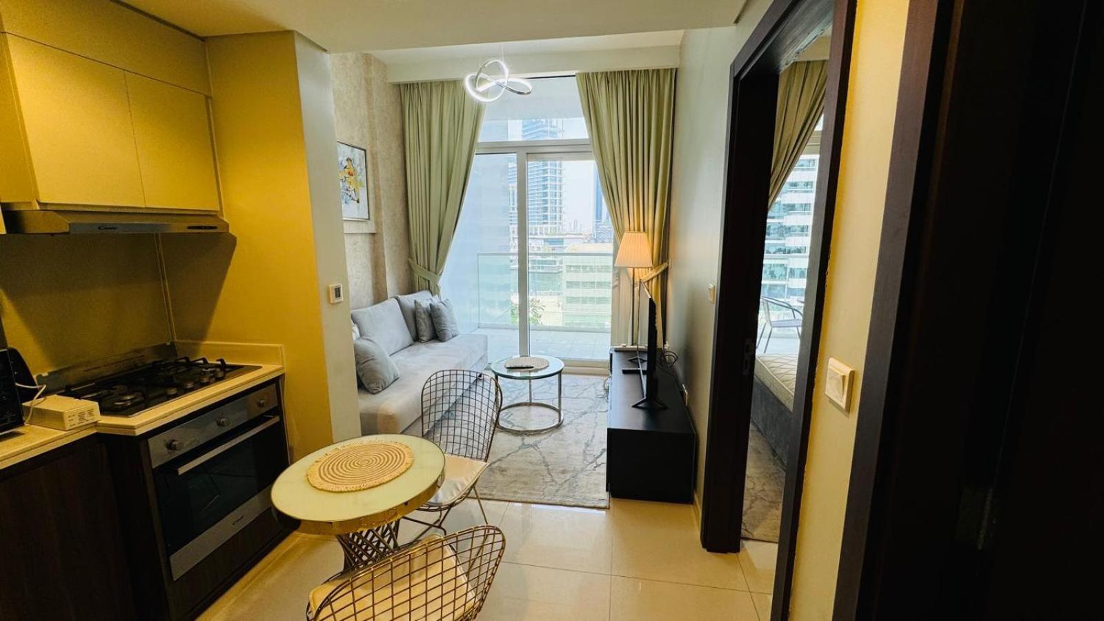 Apartamento Beautiful In Damac Reva With Balcony In A Vibrant Area Of Central Downtown Dubái