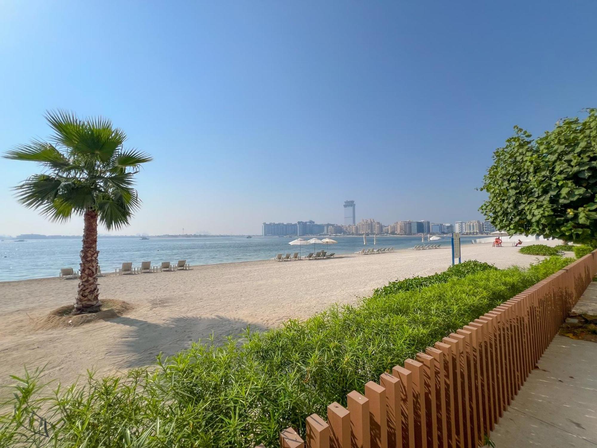 Beachfront Luxury - Stunning Views On The Palm & Marina - Private Beach Appartement Dubaï