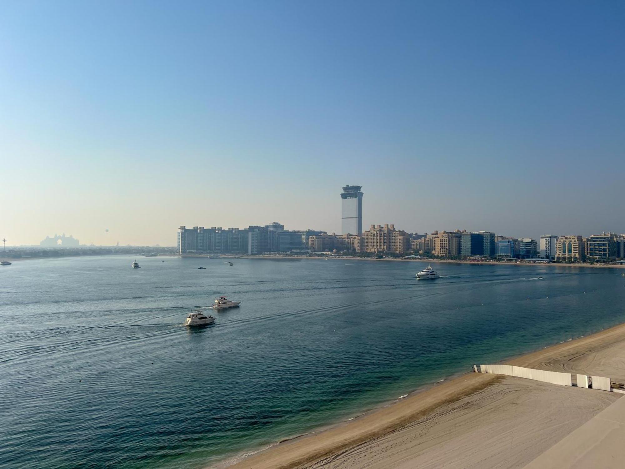 Apartamento Beachfront Luxury - Stunning Views On The Palm & Marina - Private Beach *