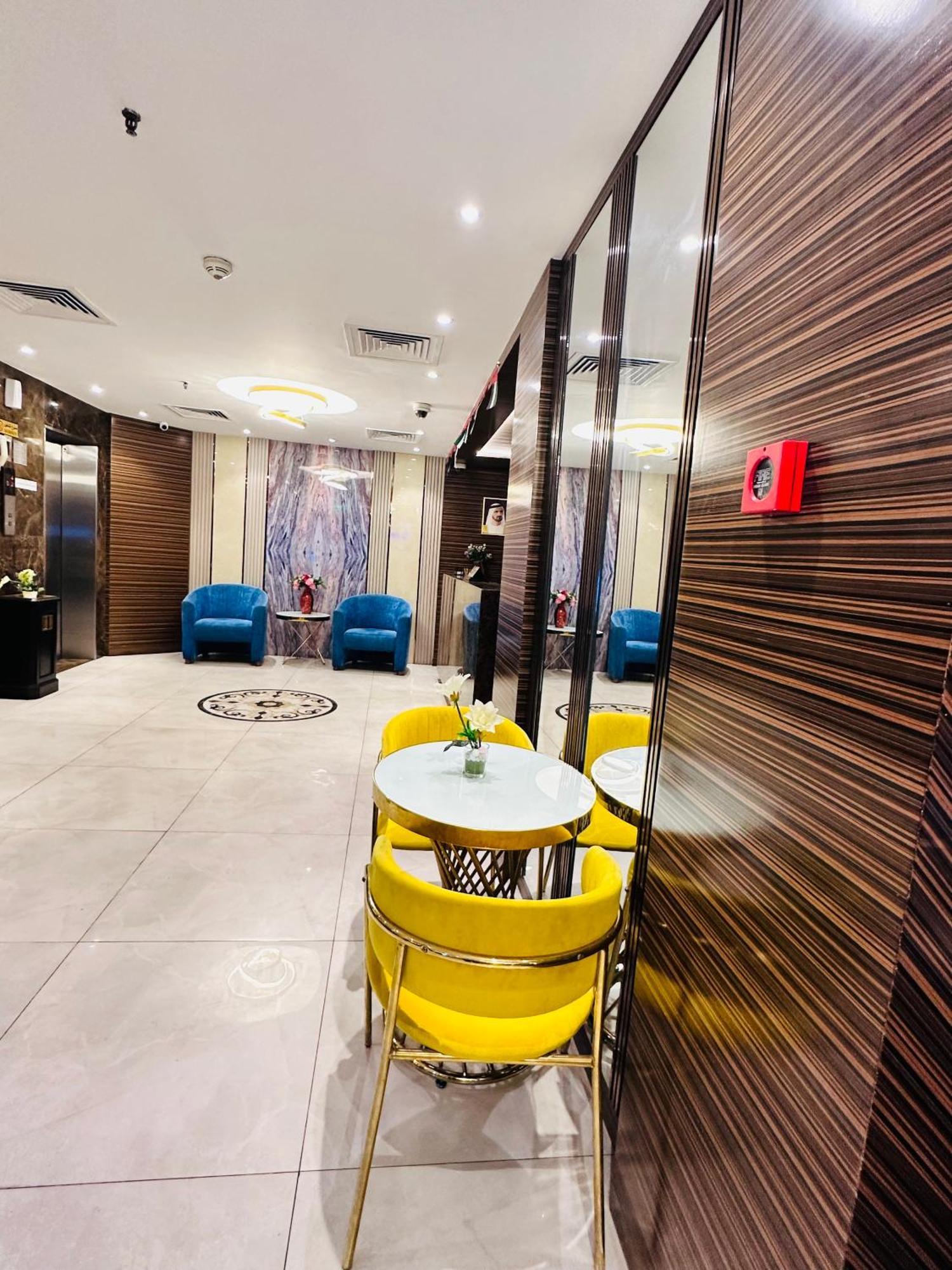 Bliss Square Hotel Dubái