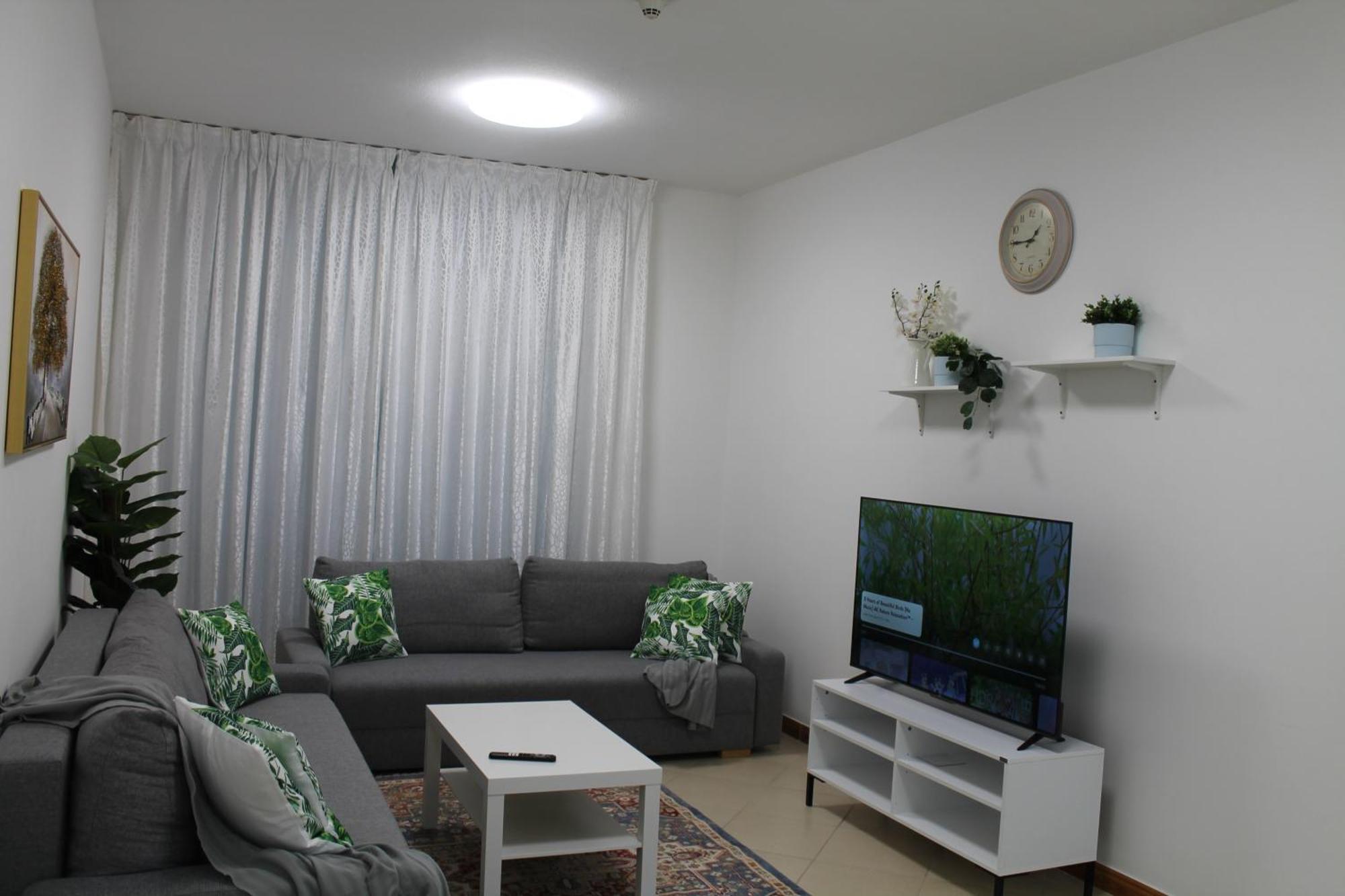 Apartamento Bright And Beautiful One Bedroom Close To Metro And