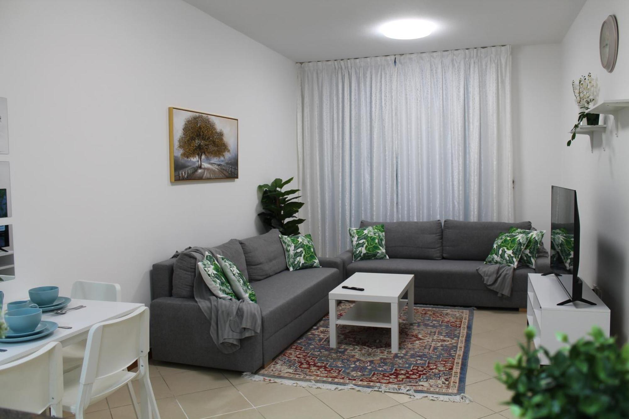 Bright And Beautiful One Bedroom Close To Metro And Dubái