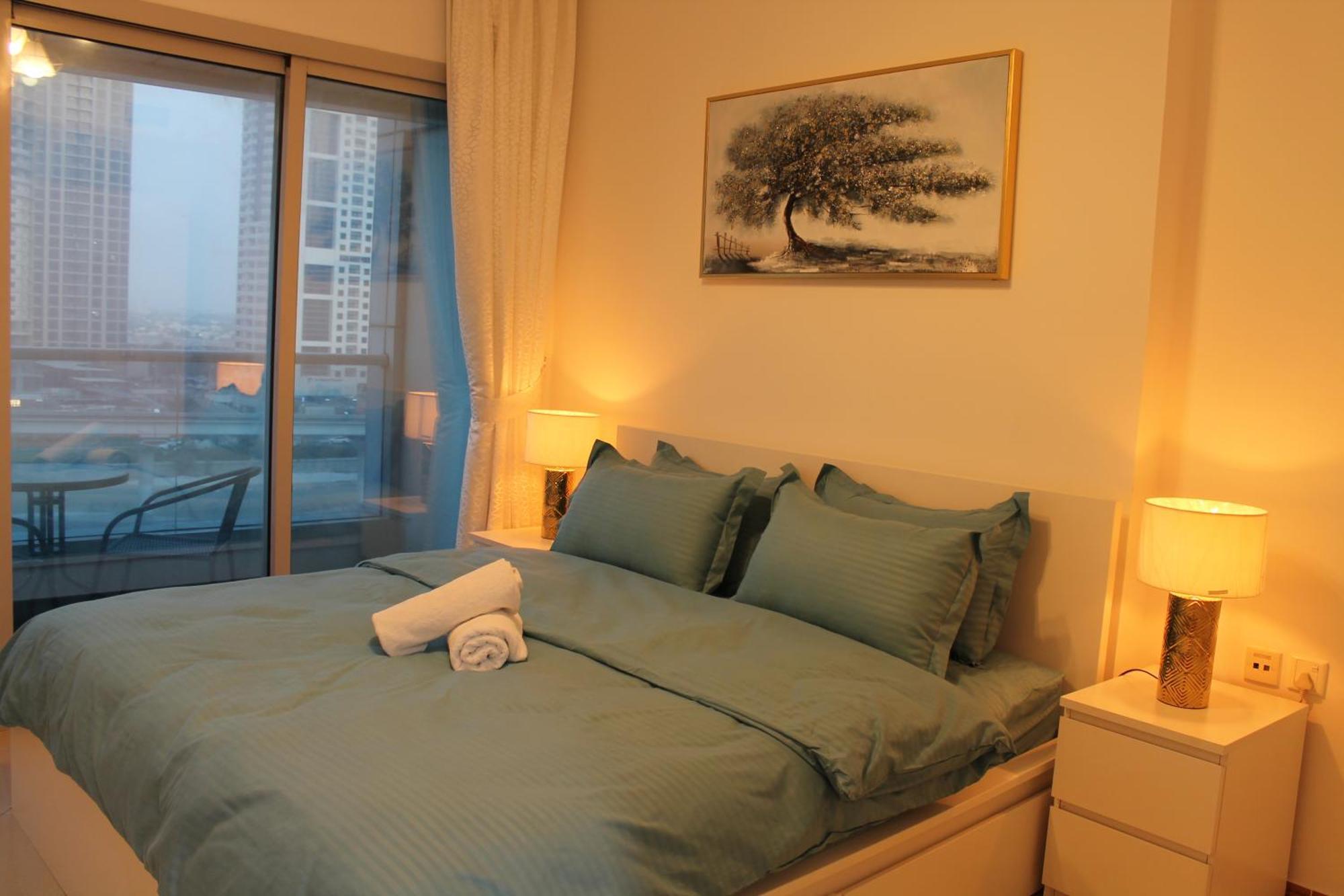 Apartamento Bright And Beautiful One Bedroom Close To Metro And Dubai