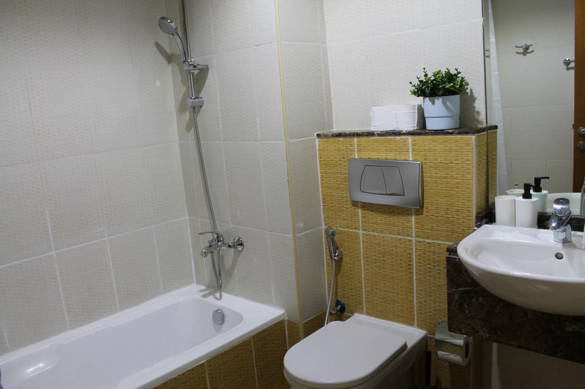 Bright And Beautiful One Bedroom Close To Metro And Apartamento *