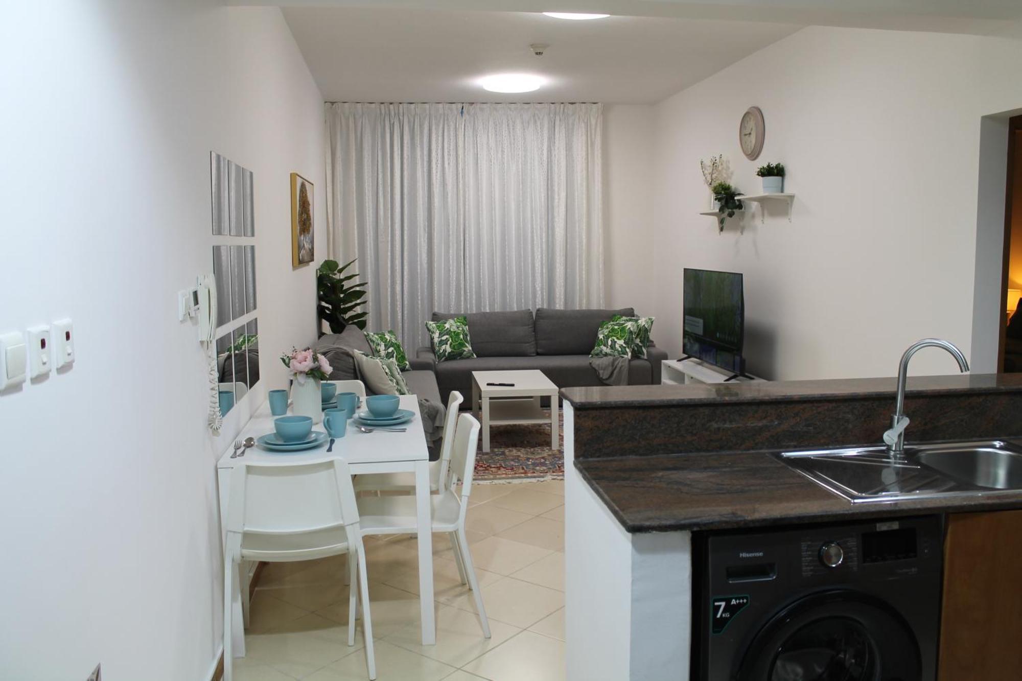 Bright And Beautiful One Bedroom Close To Metro And Apartamento *