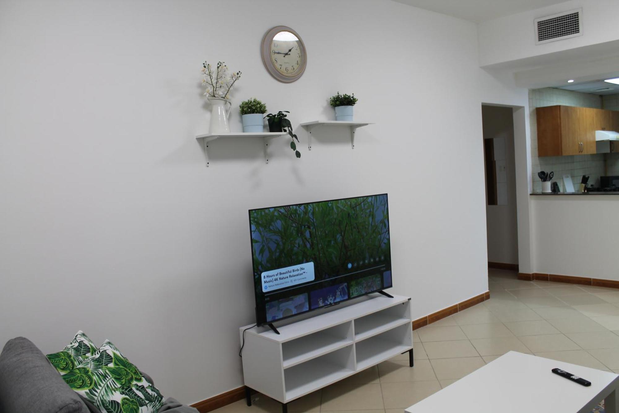 Apartamento Bright And Beautiful One Bedroom Close To Metro And Dubai