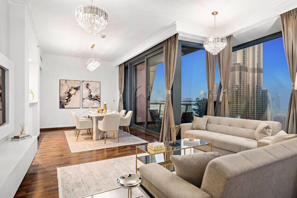First Class 3br Burj Khalifa & Fountain Views *