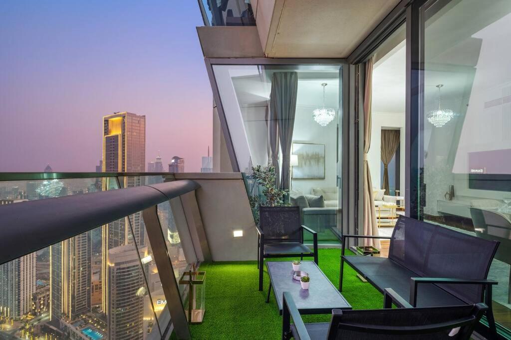 First Class 3br Burj Khalifa & Fountain Views * Dubaï