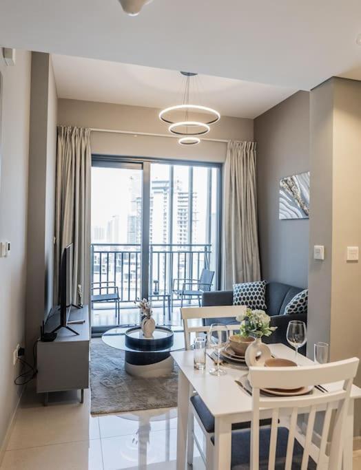 Luxury 1br Close To Burj Khalifa Dubái