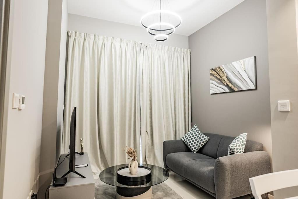 Luxury 1br Close To Burj Khalifa Appartement *